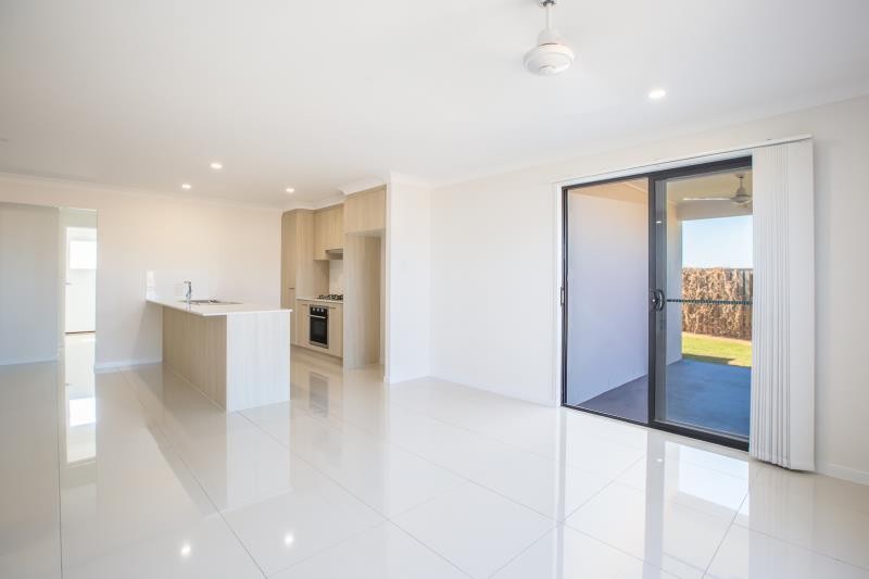 14 Summit Place, Pimpama, QLD 4209