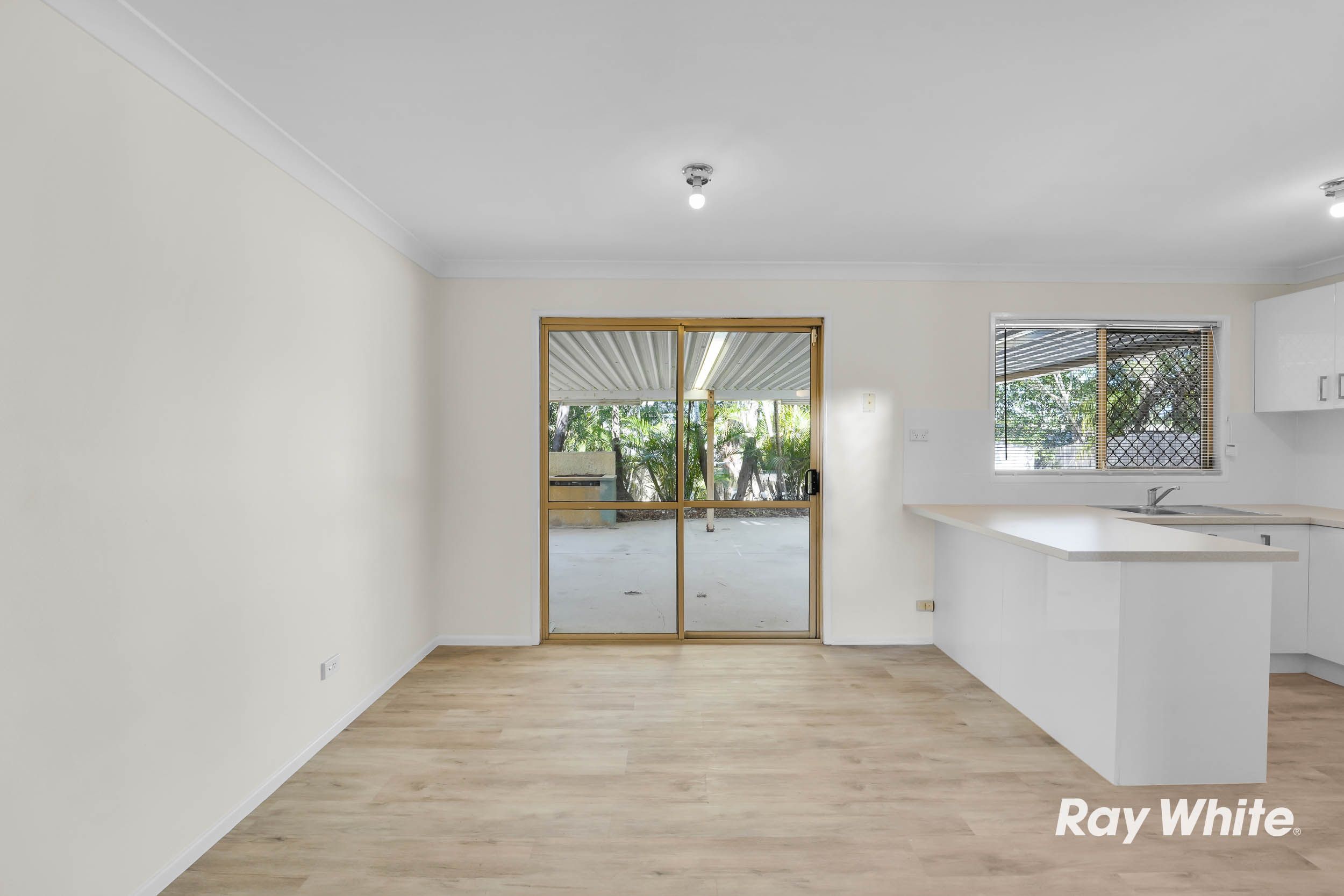 14 Dombeyah Street — photo 8 of 26