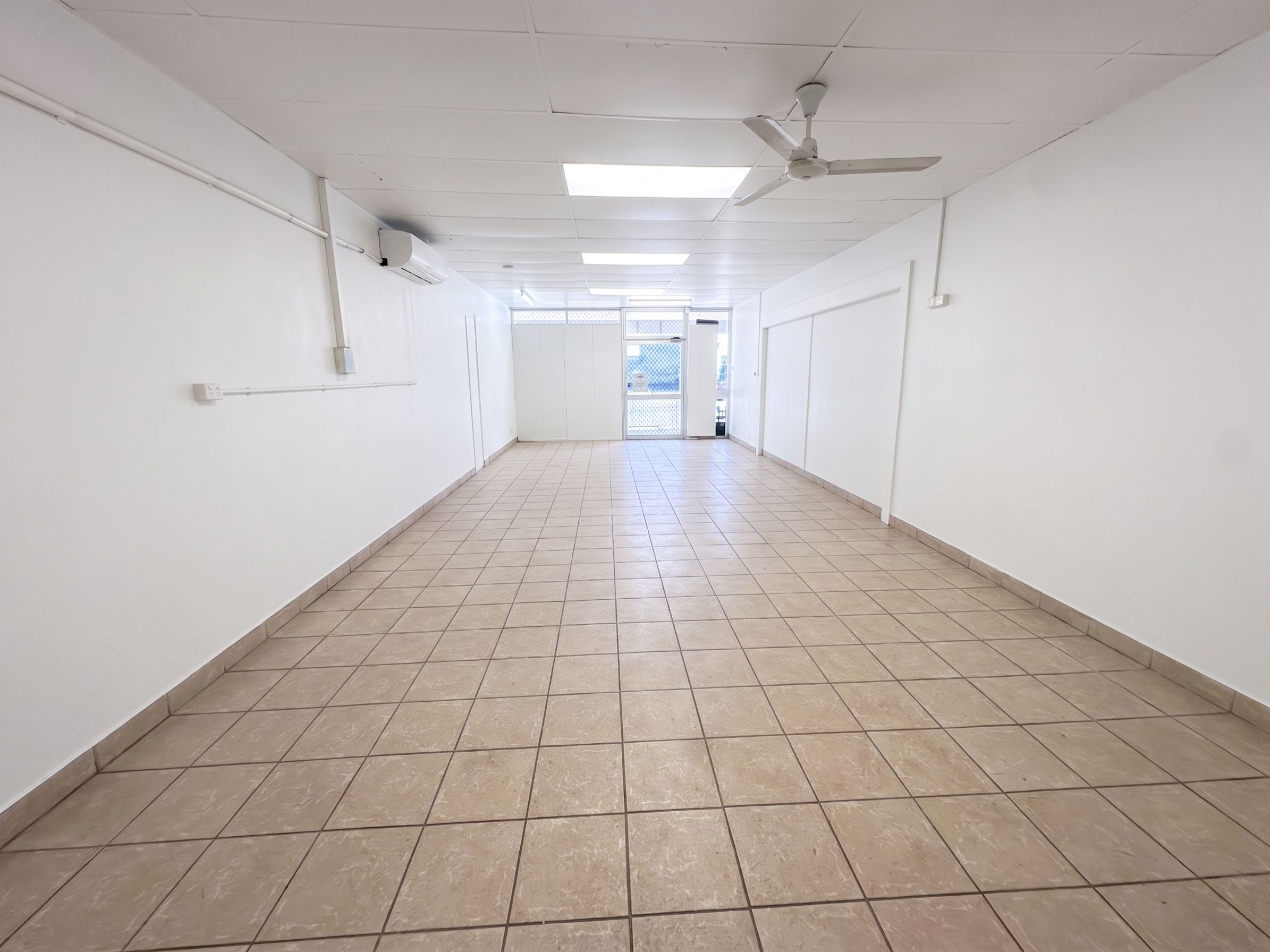 2/92 Boundary Street, Railway Estate, QLD 4810