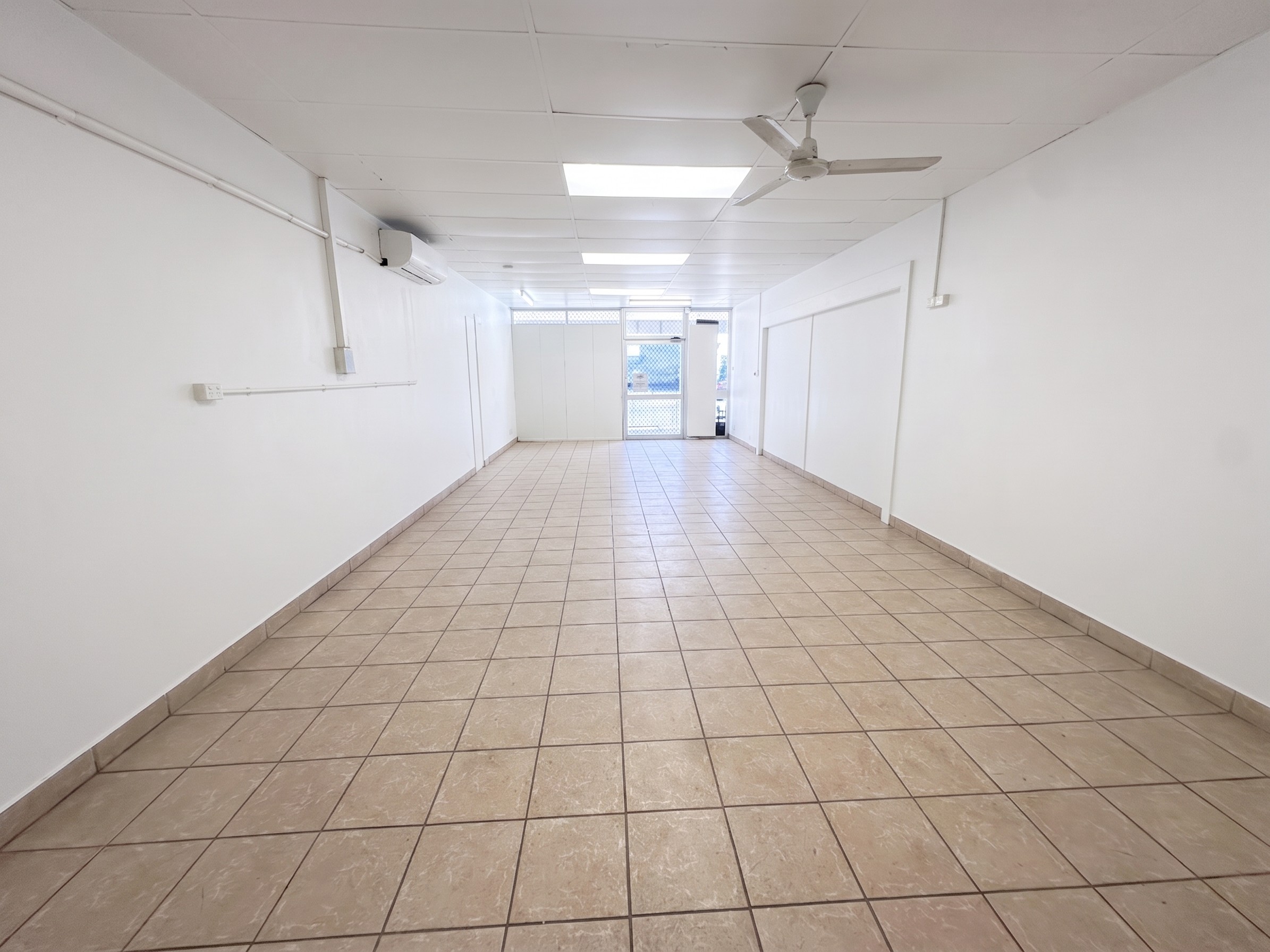 2/92 Boundary Street, Railway Estate, QLD 4810