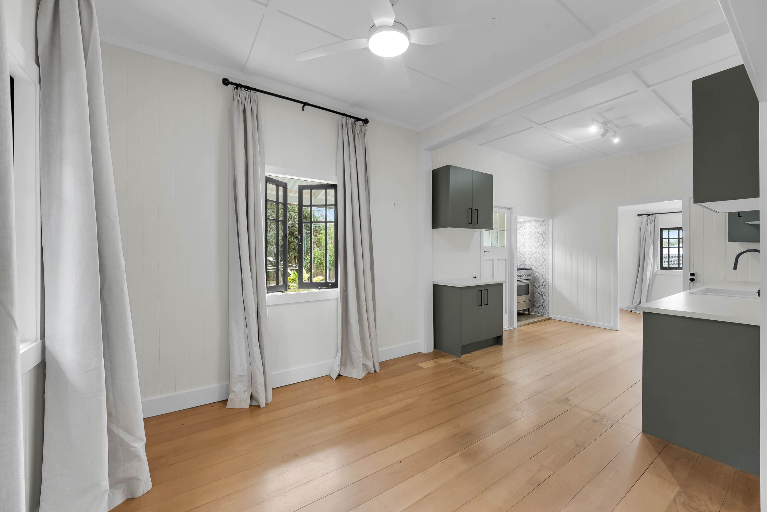 10 Arnold Street — photo 11 of 19