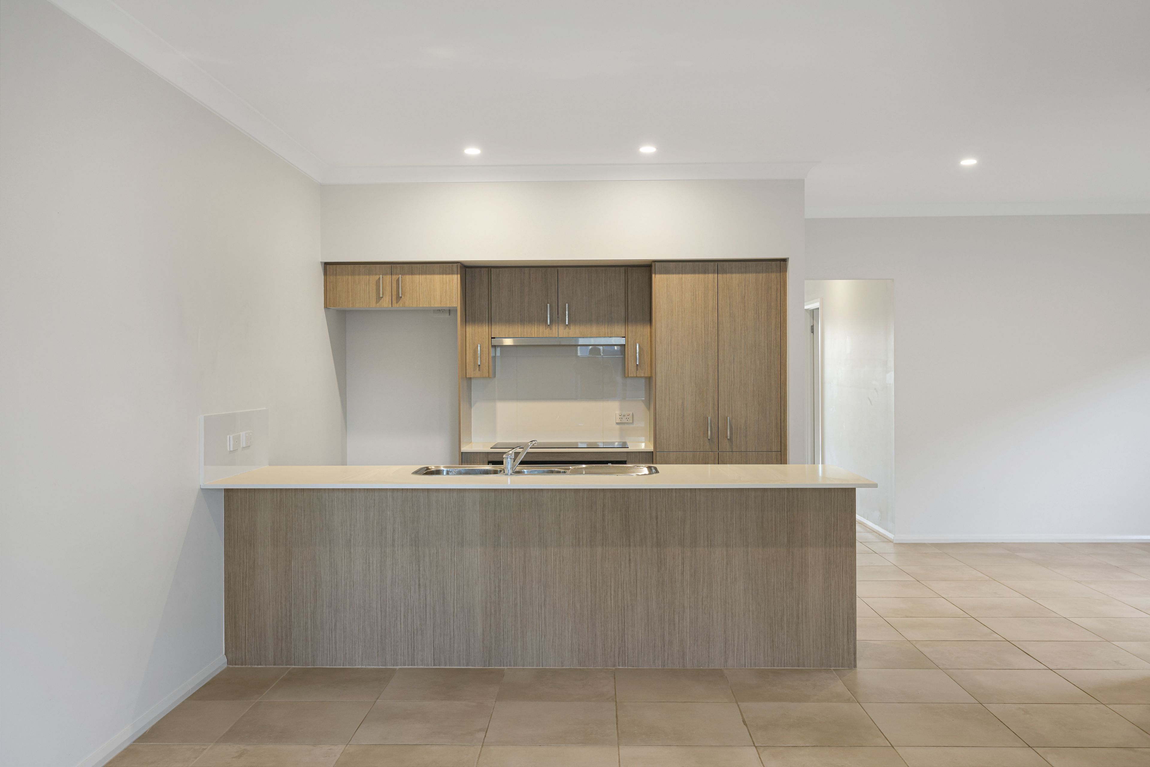 34A Allerton Avenue — photo 4 of 14