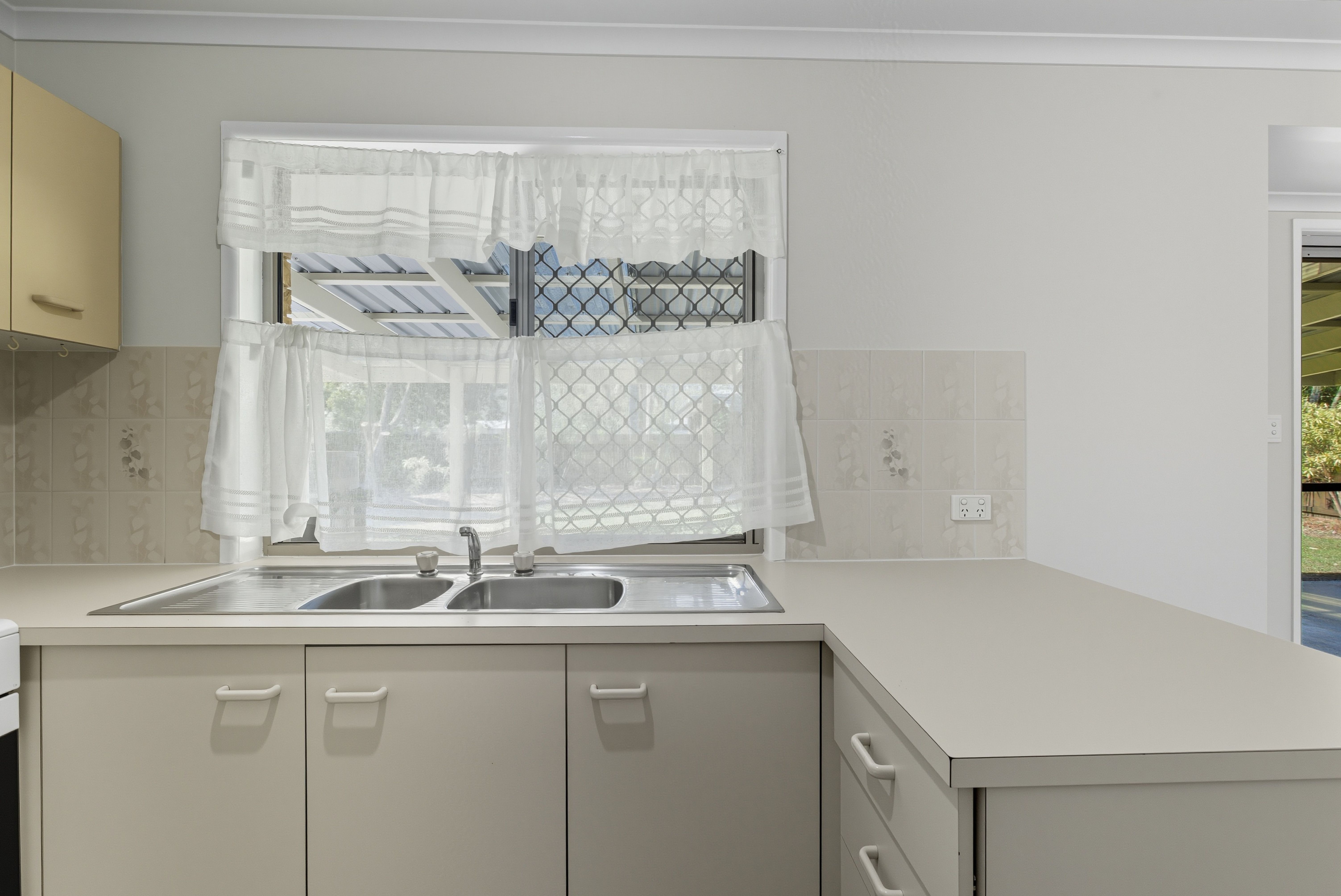 11 Miles Street, Caboolture, QLD 4510