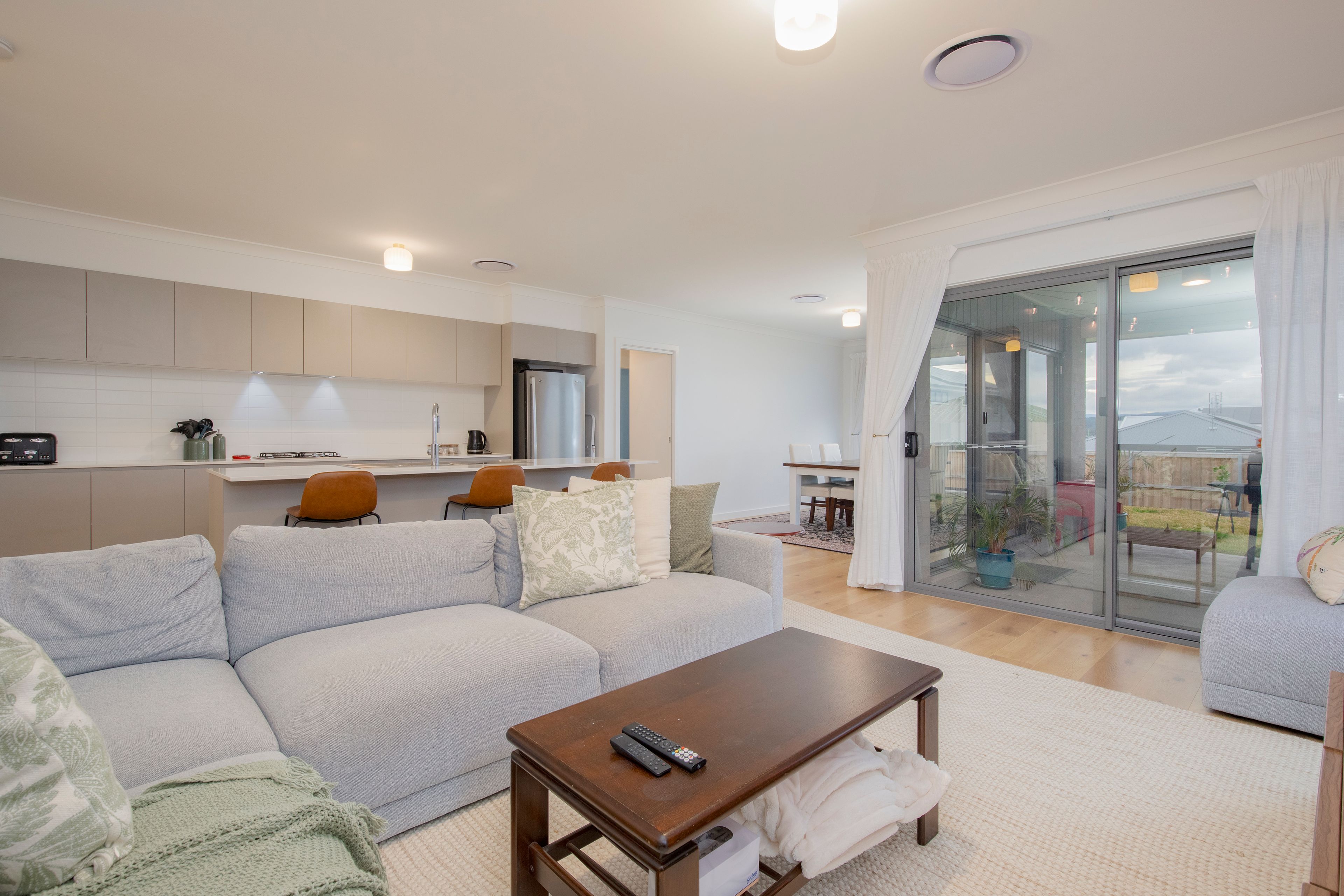 14 Heberlein Street — photo 5 of 15