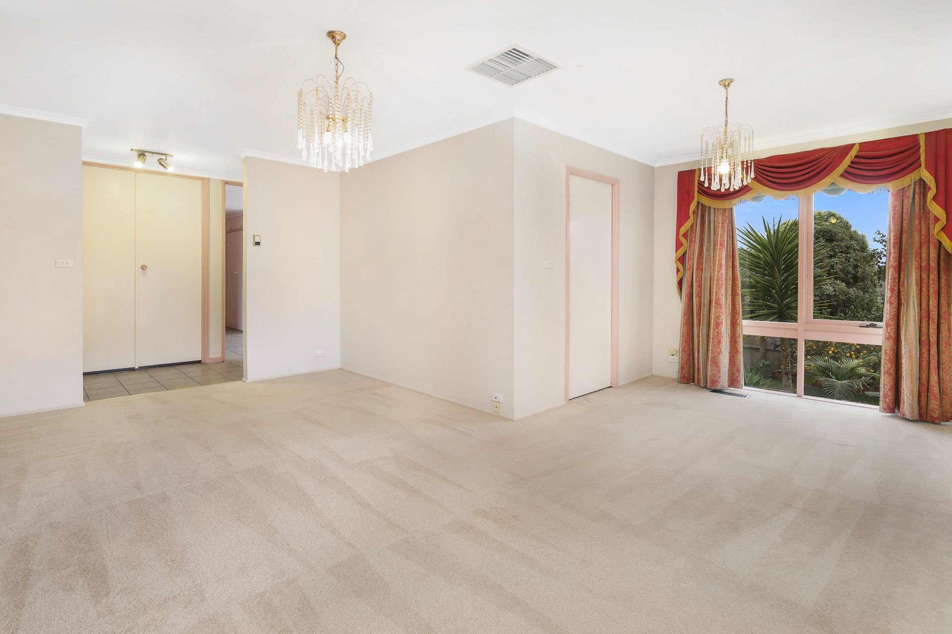 45 Outlook Drive, Dandenong North, VIC 3175