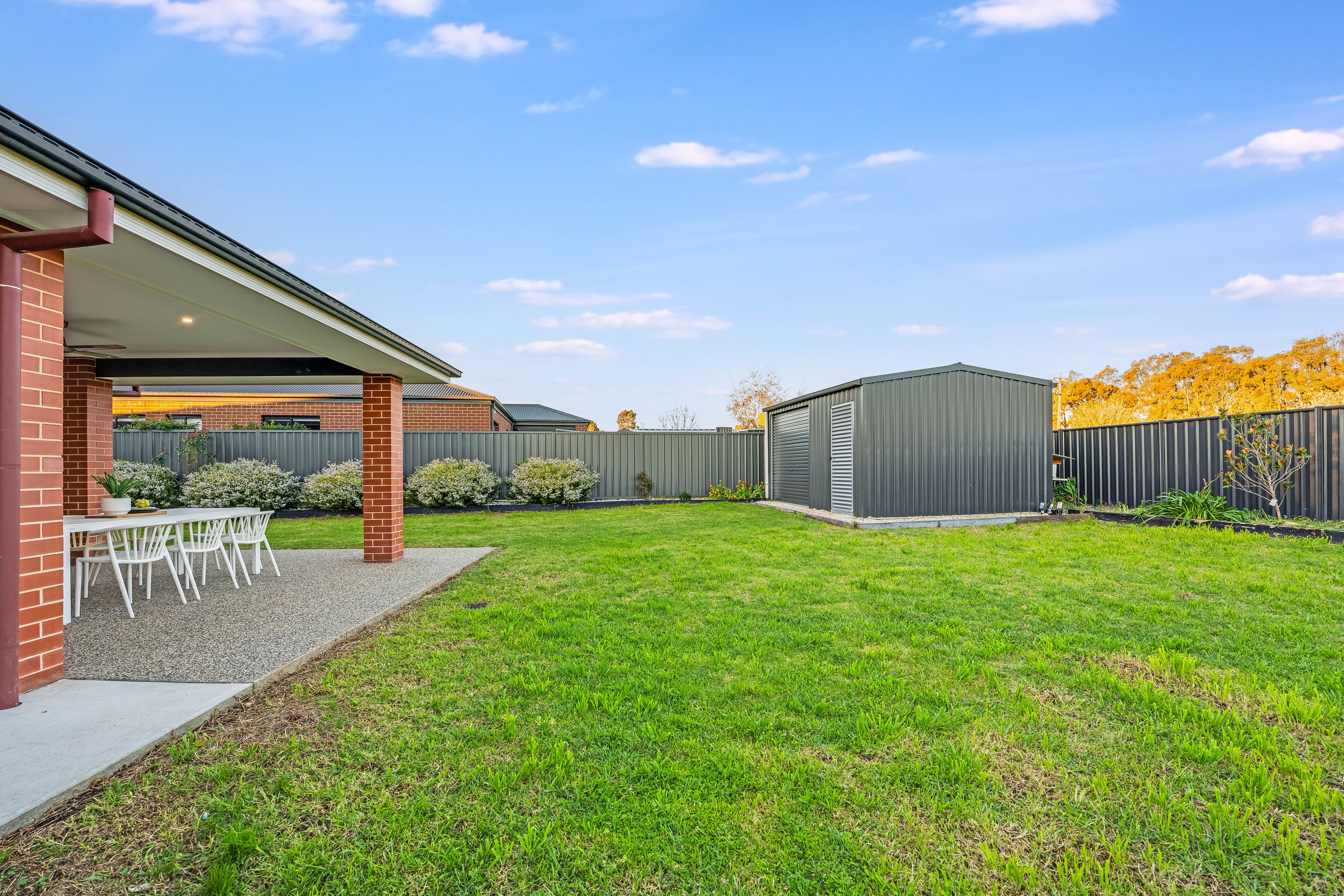 43 Mclaren Boulevard — photo 29 of 30