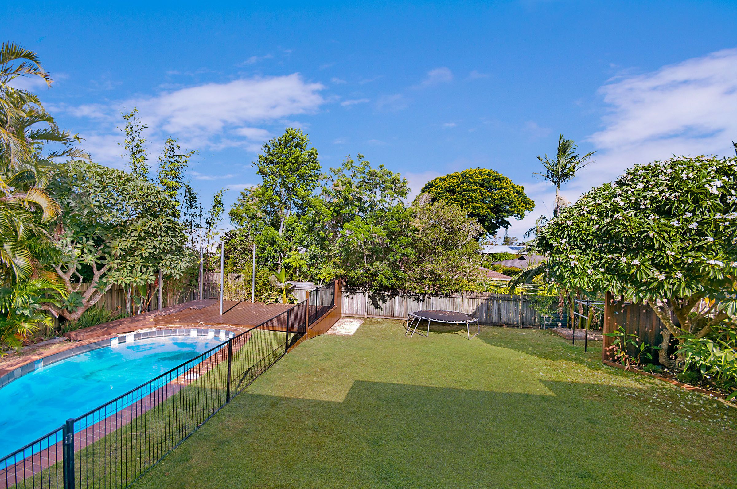 11 Bairnsdale Street West, Buderim, QLD 4556