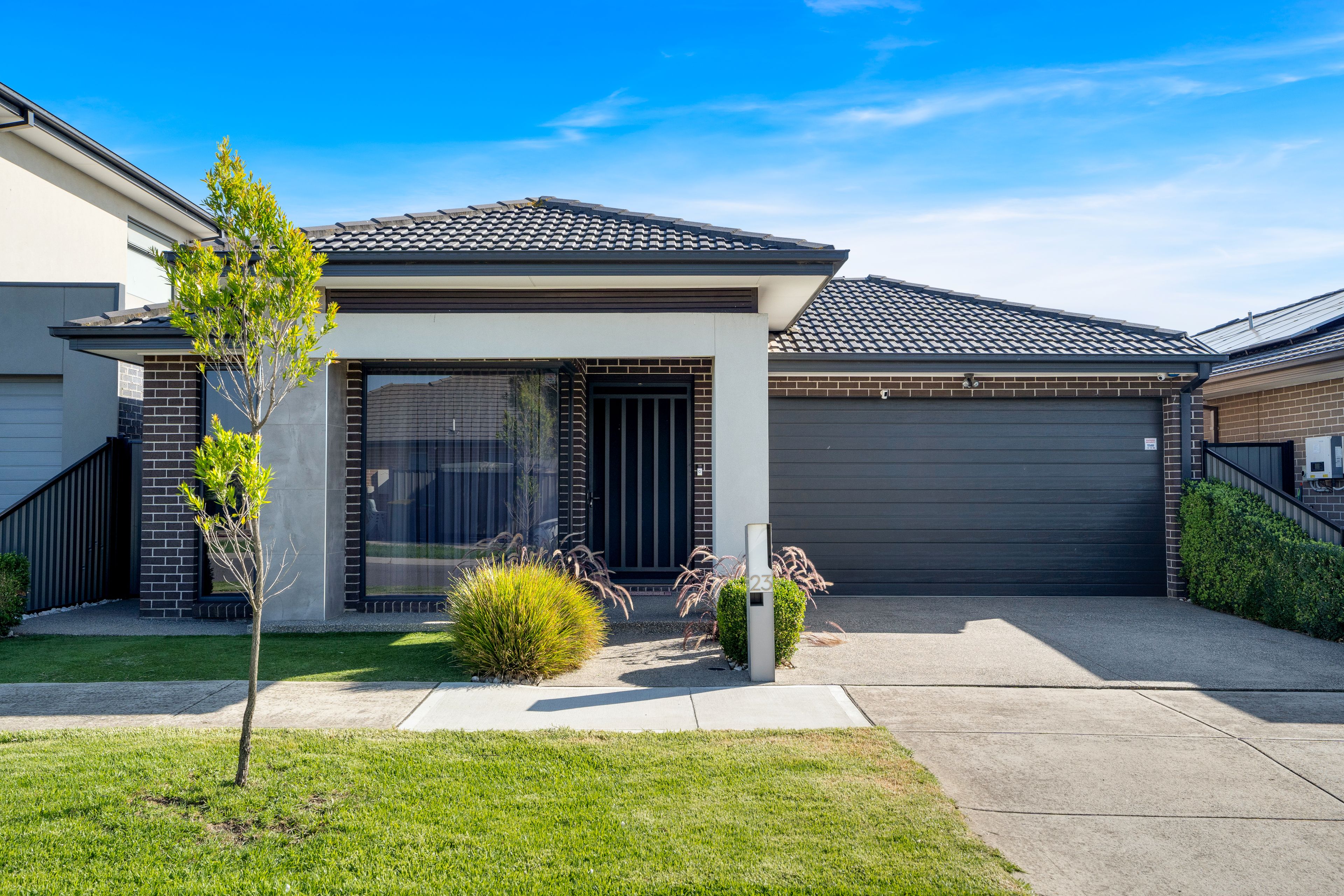 23 Mountleigh Circuit, Craigieburn VIC 3064