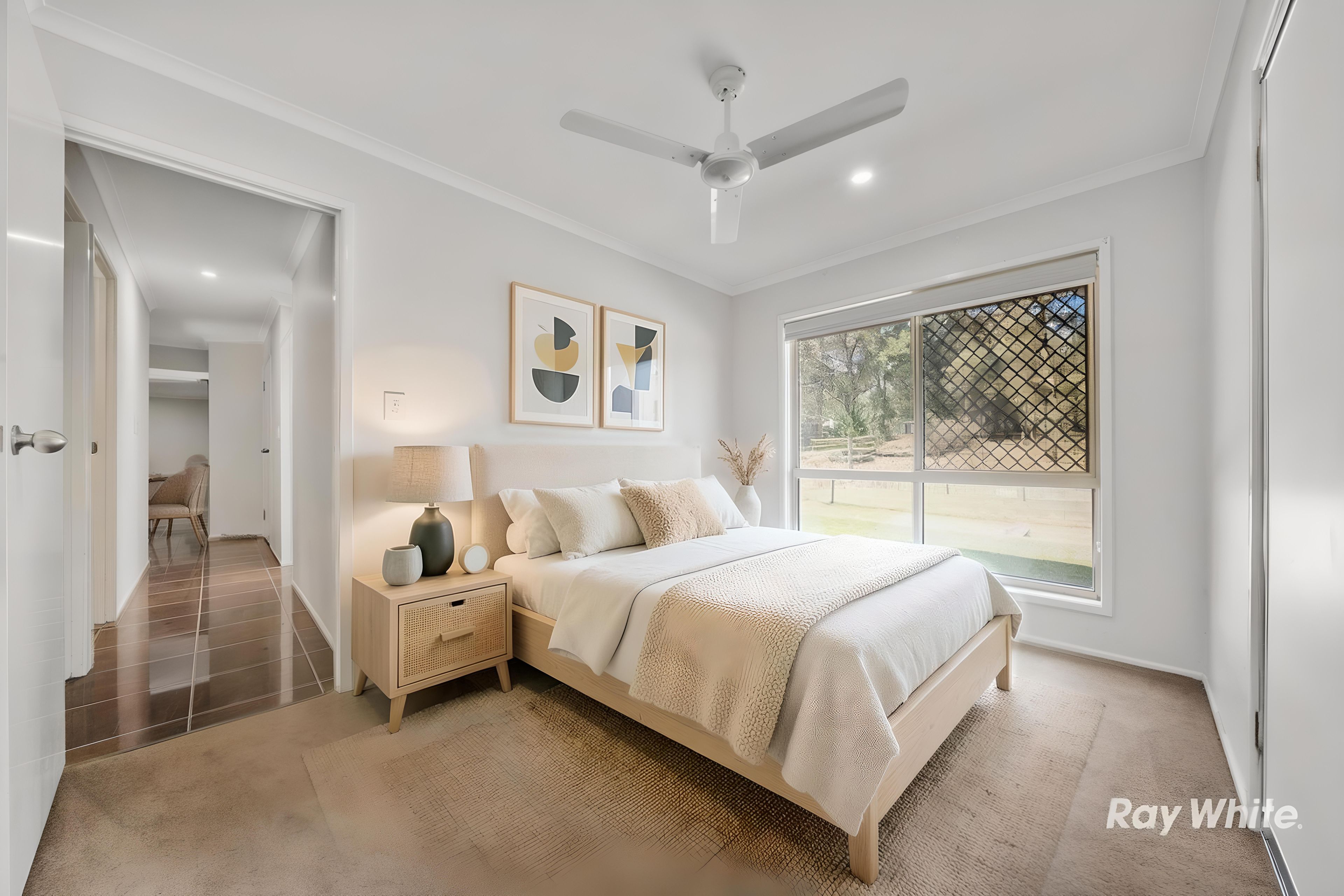 23-31 Sharton Avenue — photo 7 of 22