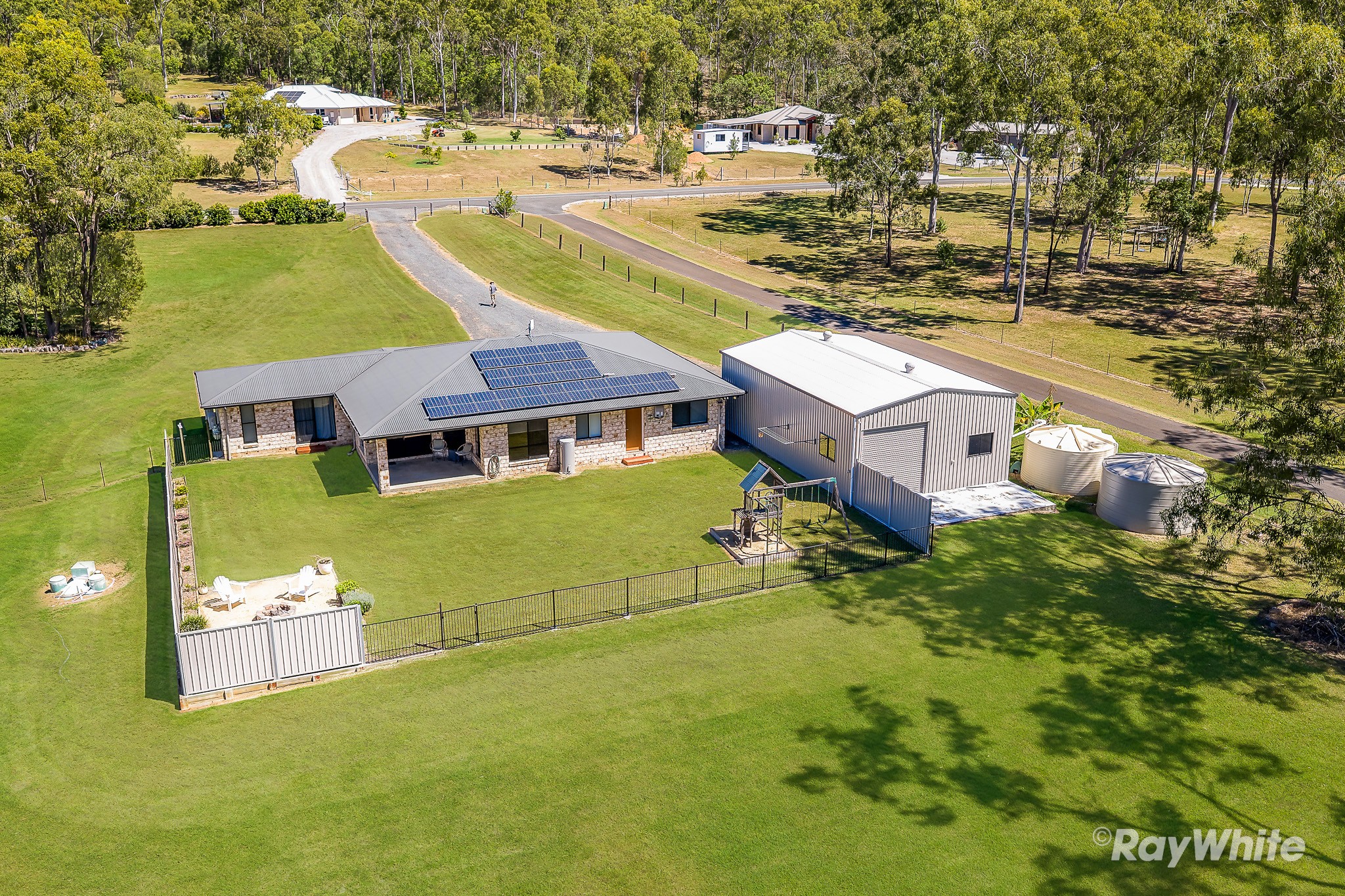 323 Jim Whyte Way, Burua, QLD 4680