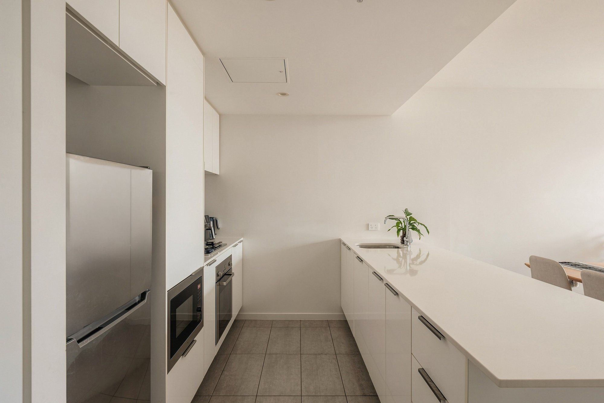 1005/977 Ann Street — photo 5 of 17