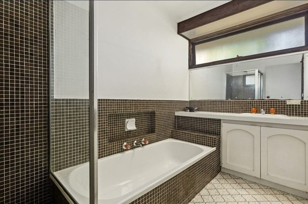 8 Rylands Place — photo 7 of 9