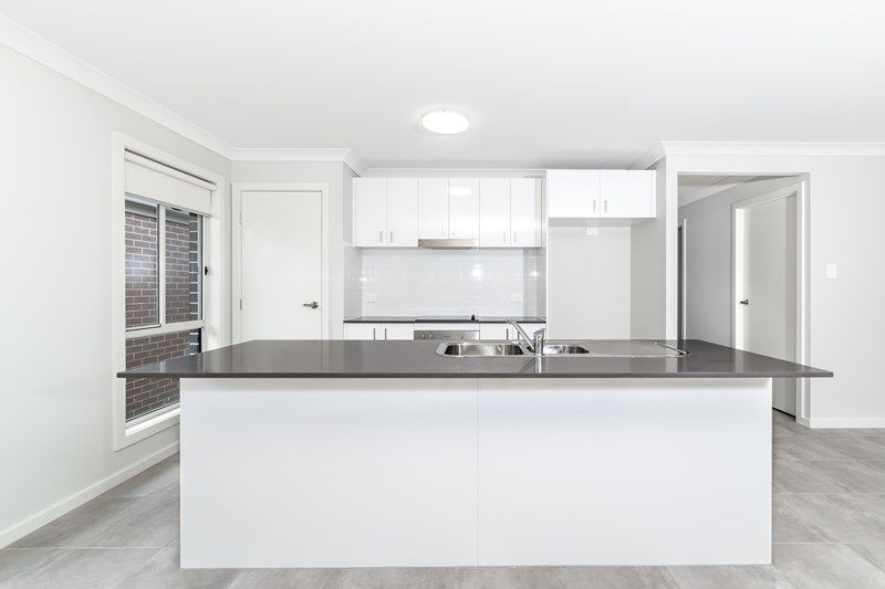 6 Regatta Circuit, Burpengary, QLD 4505