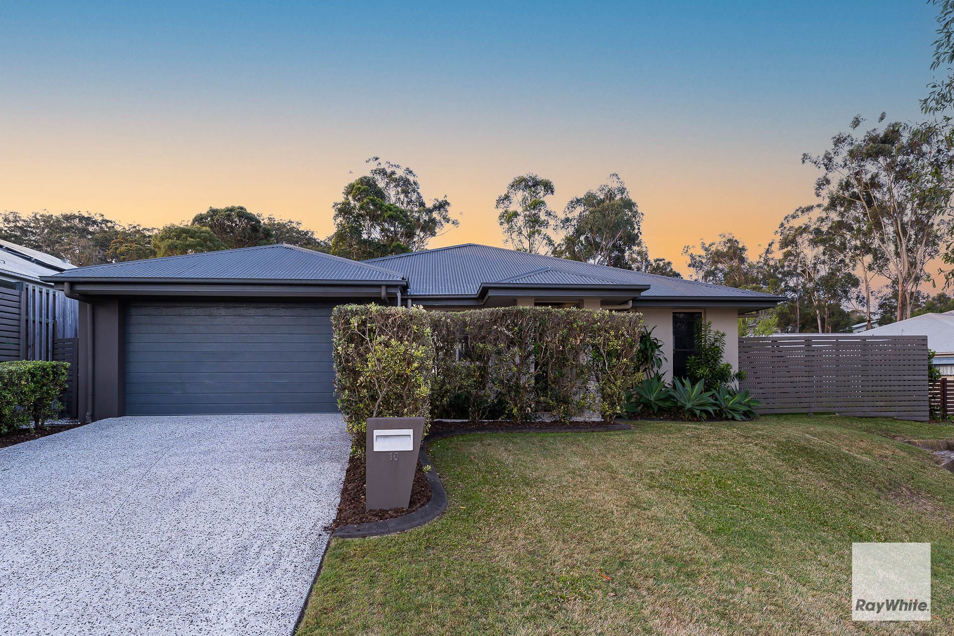 10 Balladonia Street, Mount Cotton QLD 4165