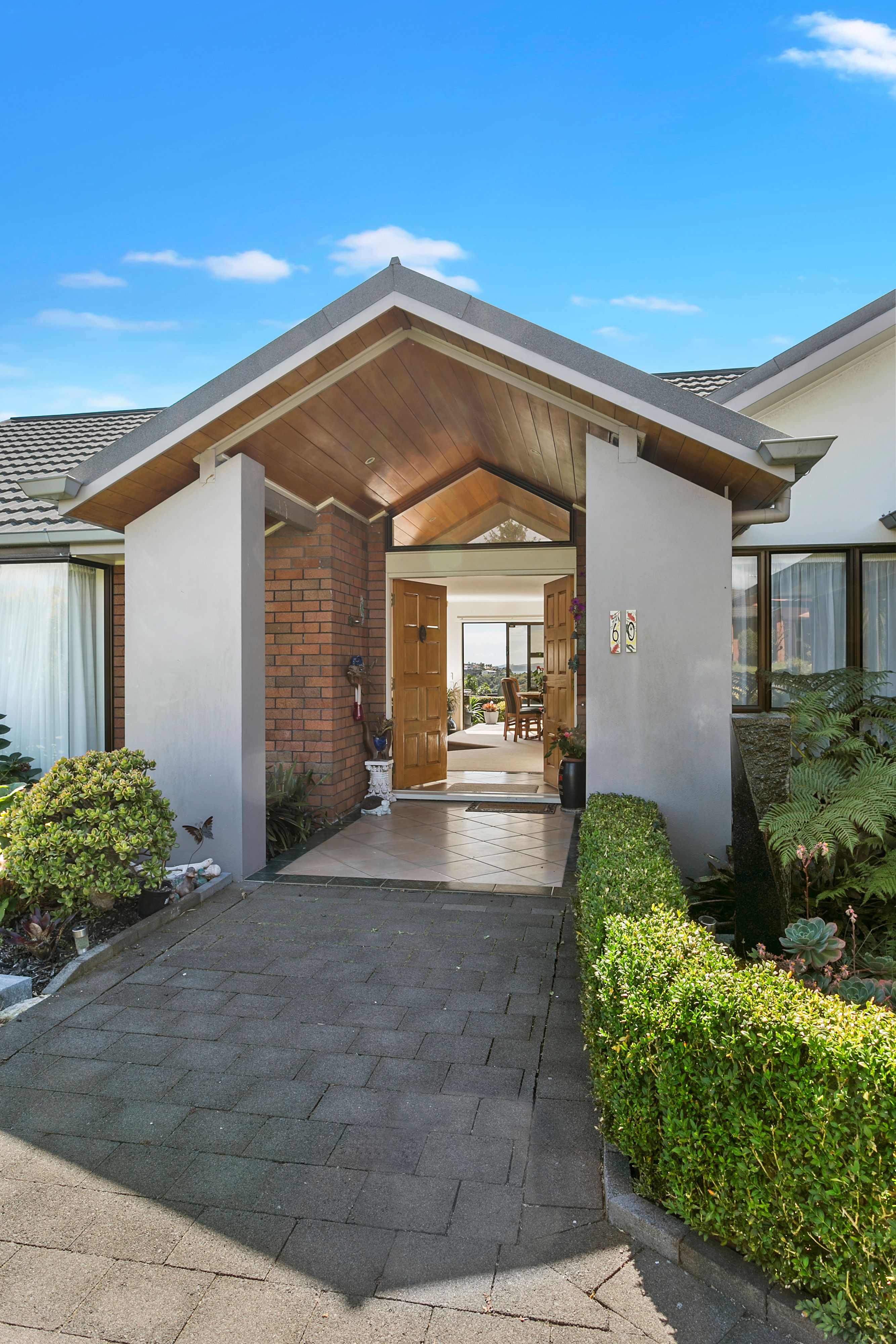 60 Oliver Road, Bucklands Beach, Manukau City