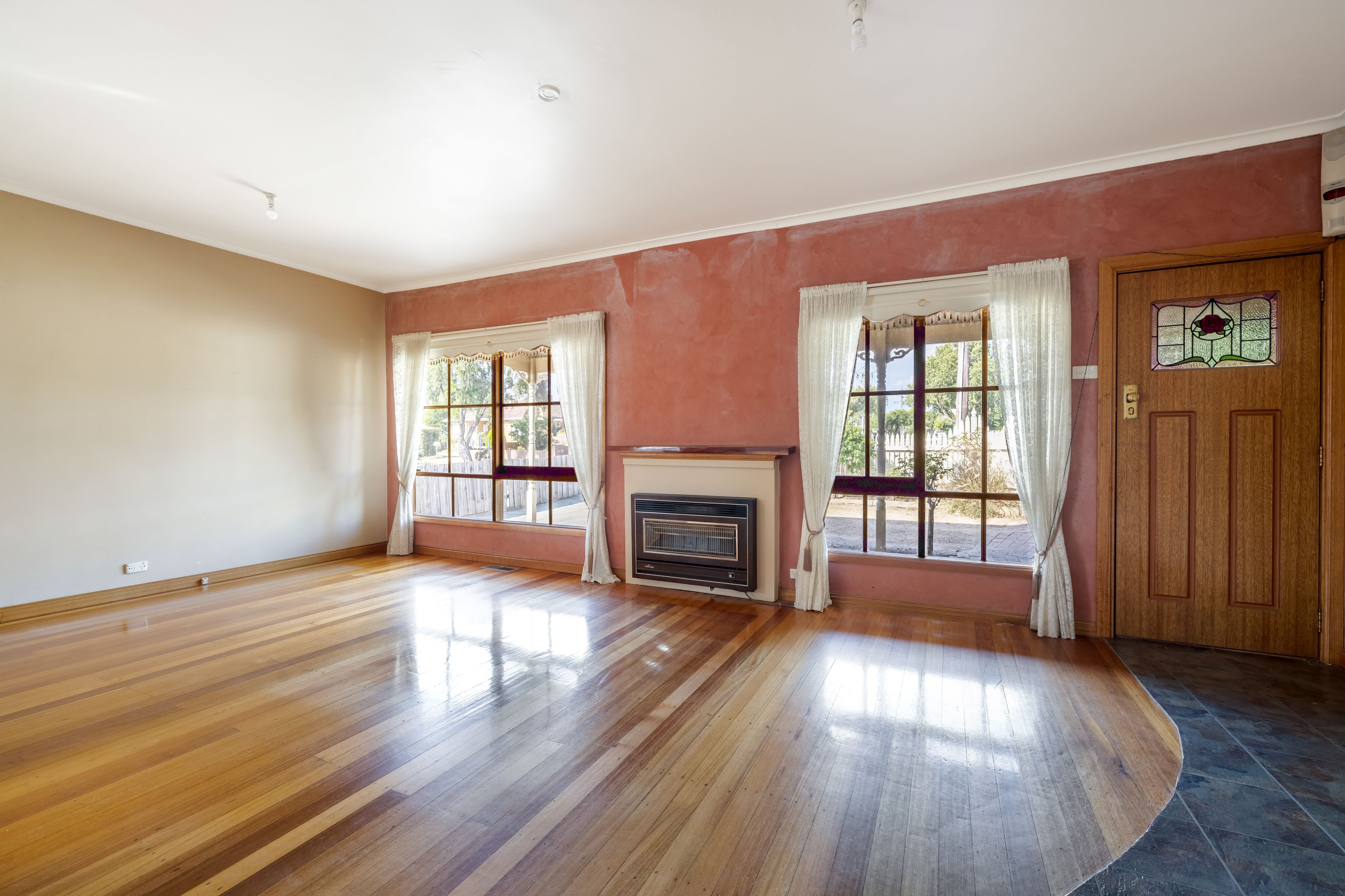 77 Loongana Avenue, Glenroy, VIC 3046