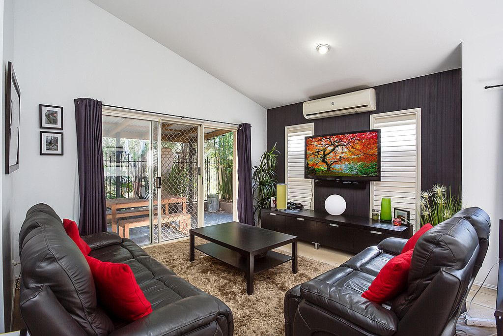 15 Highgate Lane — photo 6 of 12