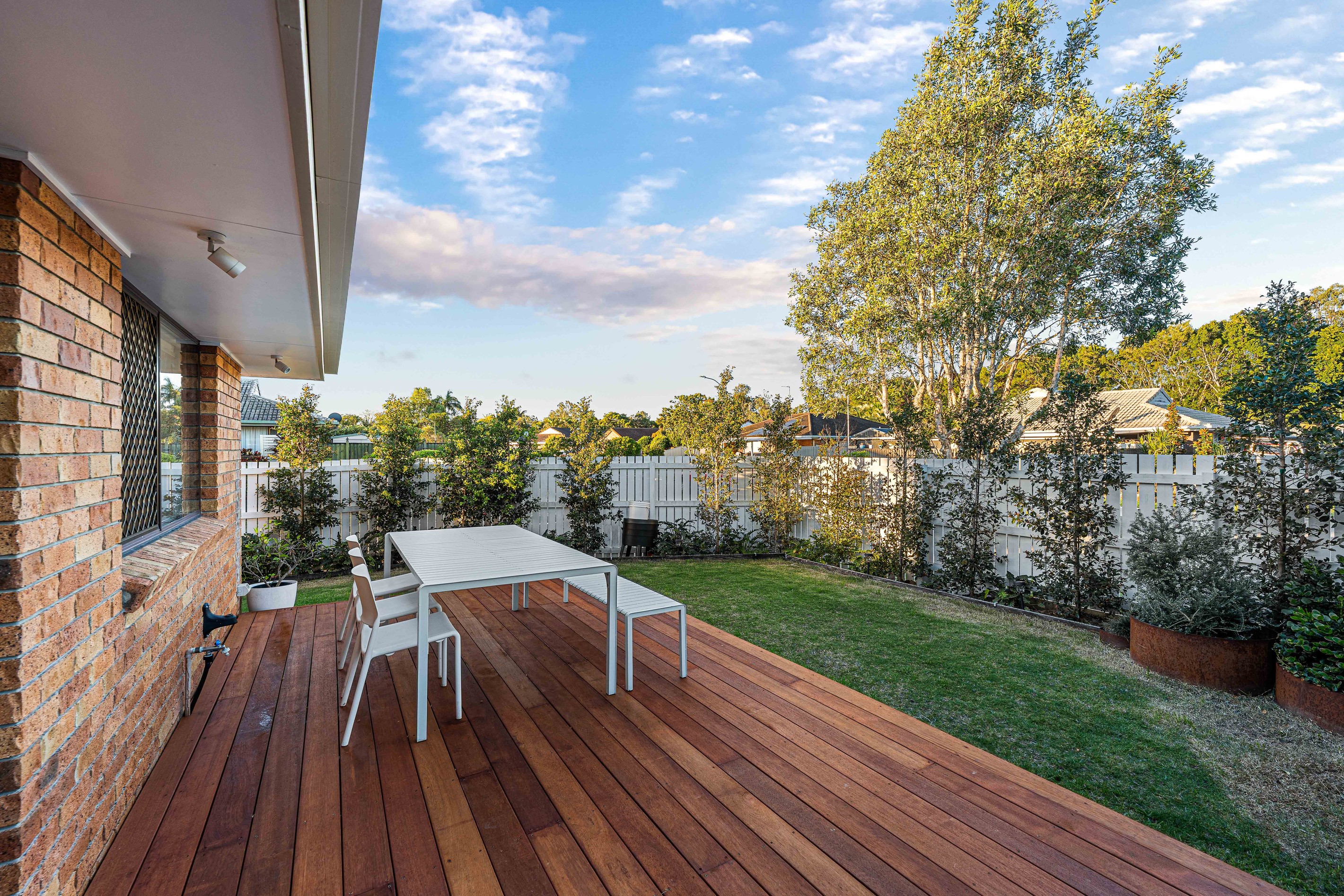 2/5 Bottlewood Court, Burleigh Waters, QLD 4220