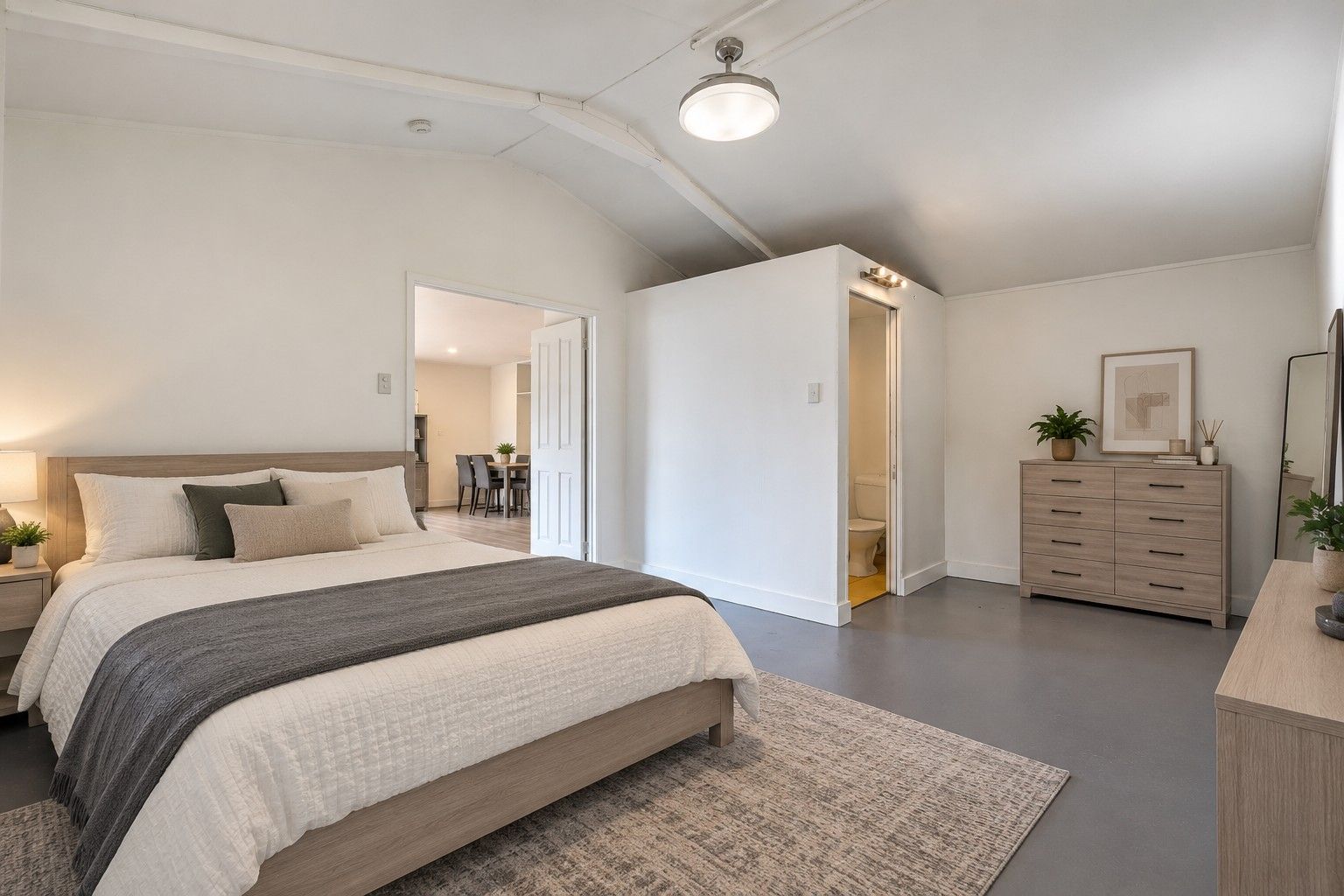 17 Moore Street — photo 14 of 16