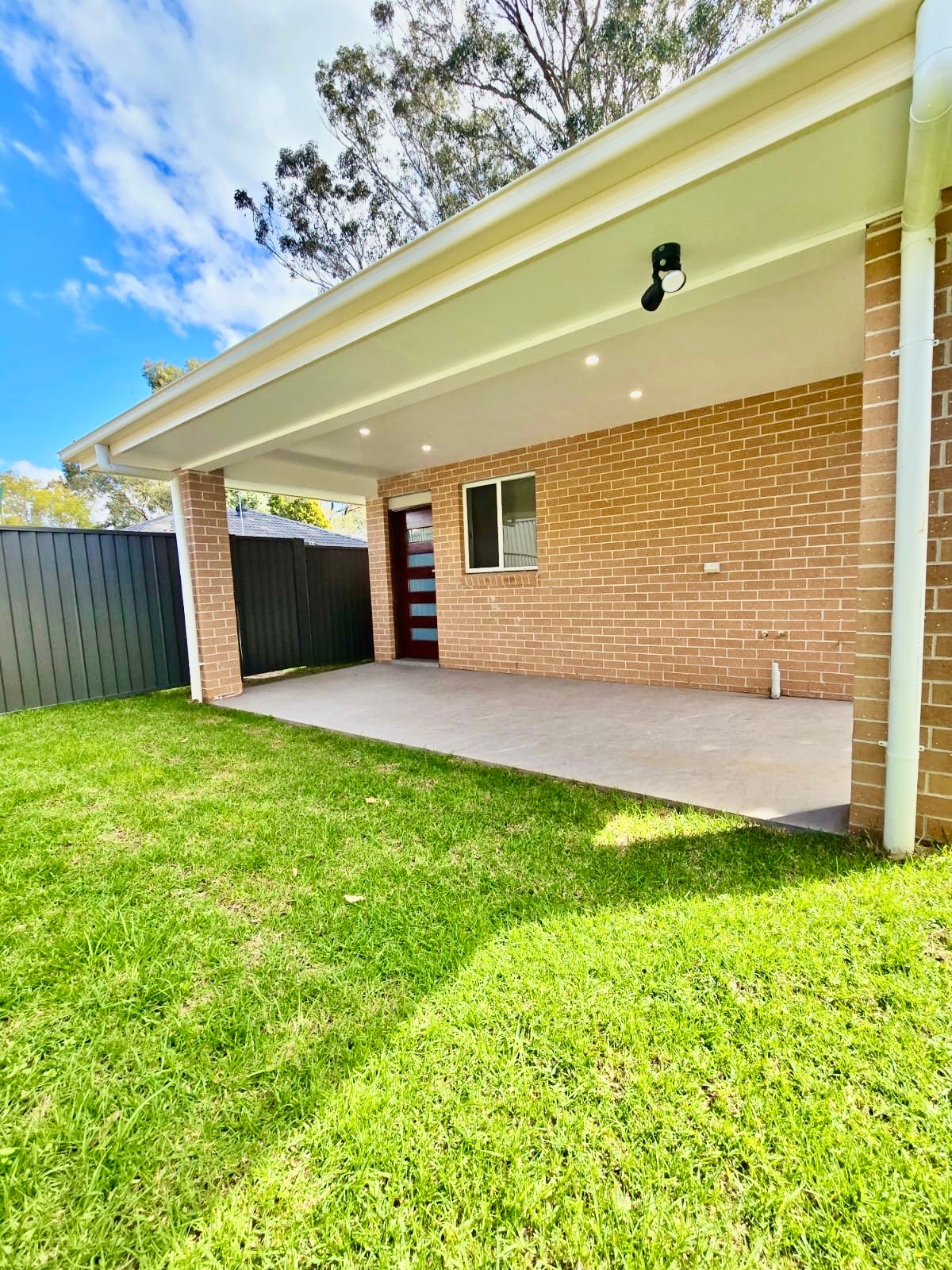 2A Dunbar Place, Mount Annan, NSW 2567