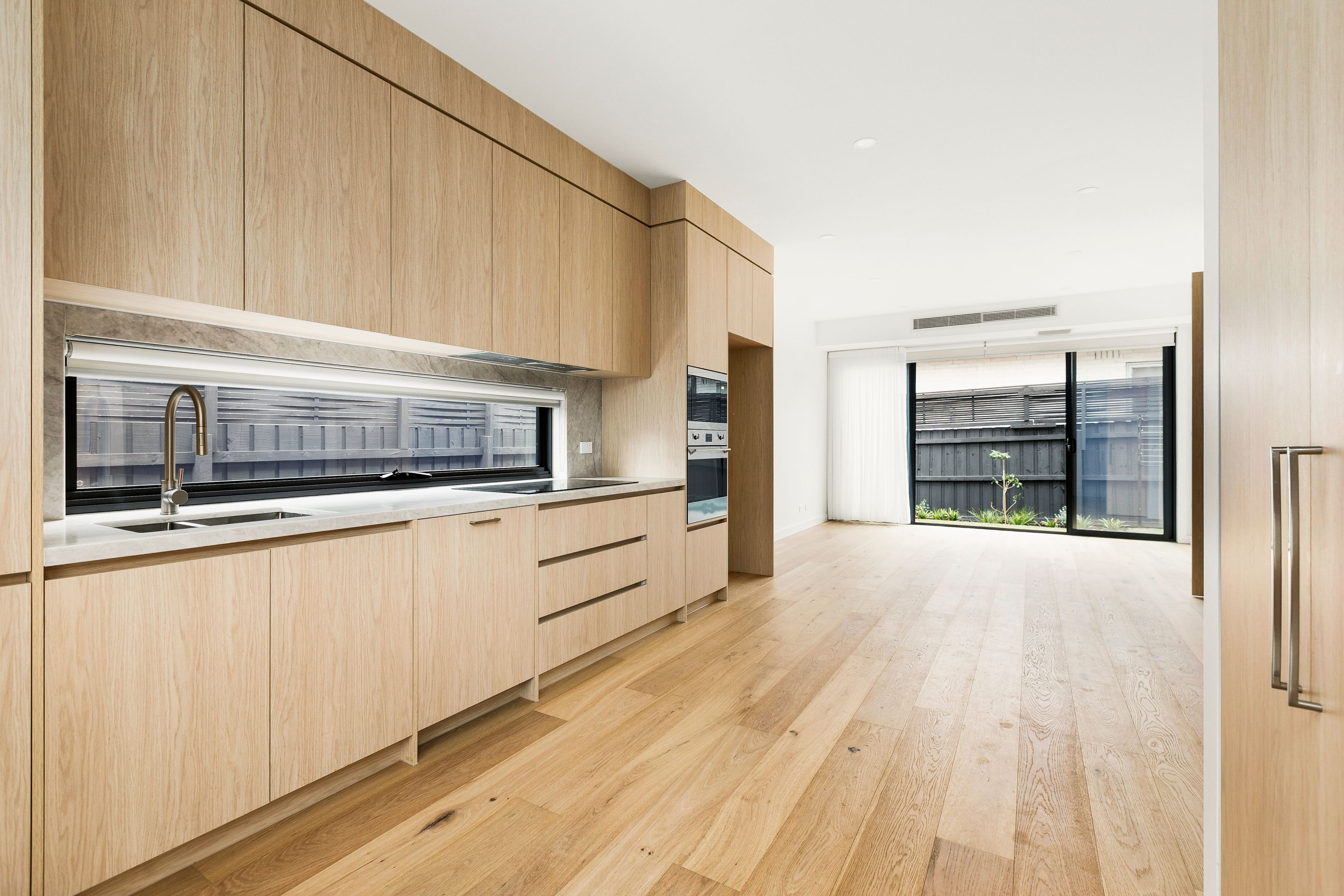 4/87 Park Street — photo 4 of 18