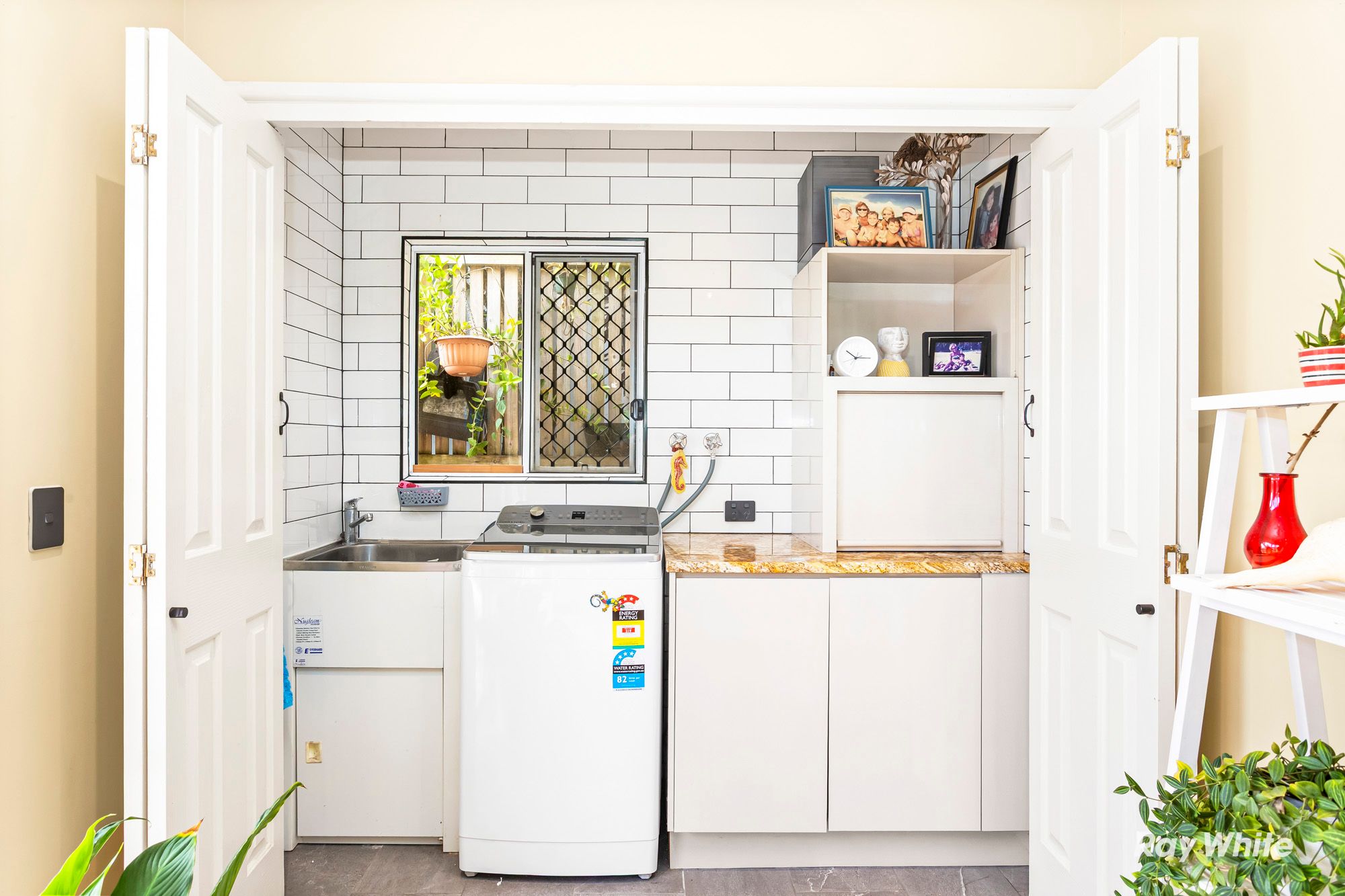 19 Cathne Street — photo 9 of 28