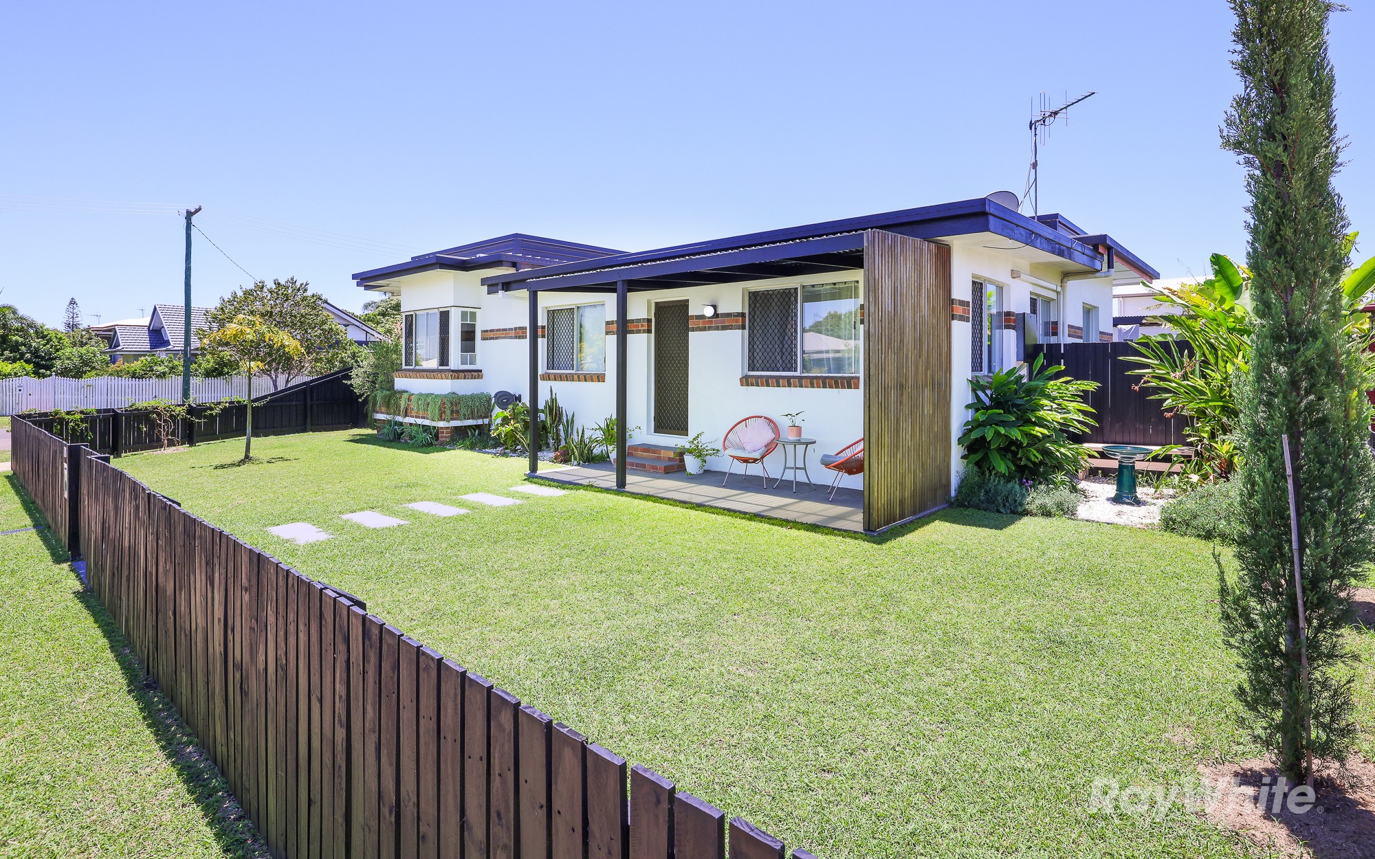 10 Cullen Street, Walkervale, QLD 4670