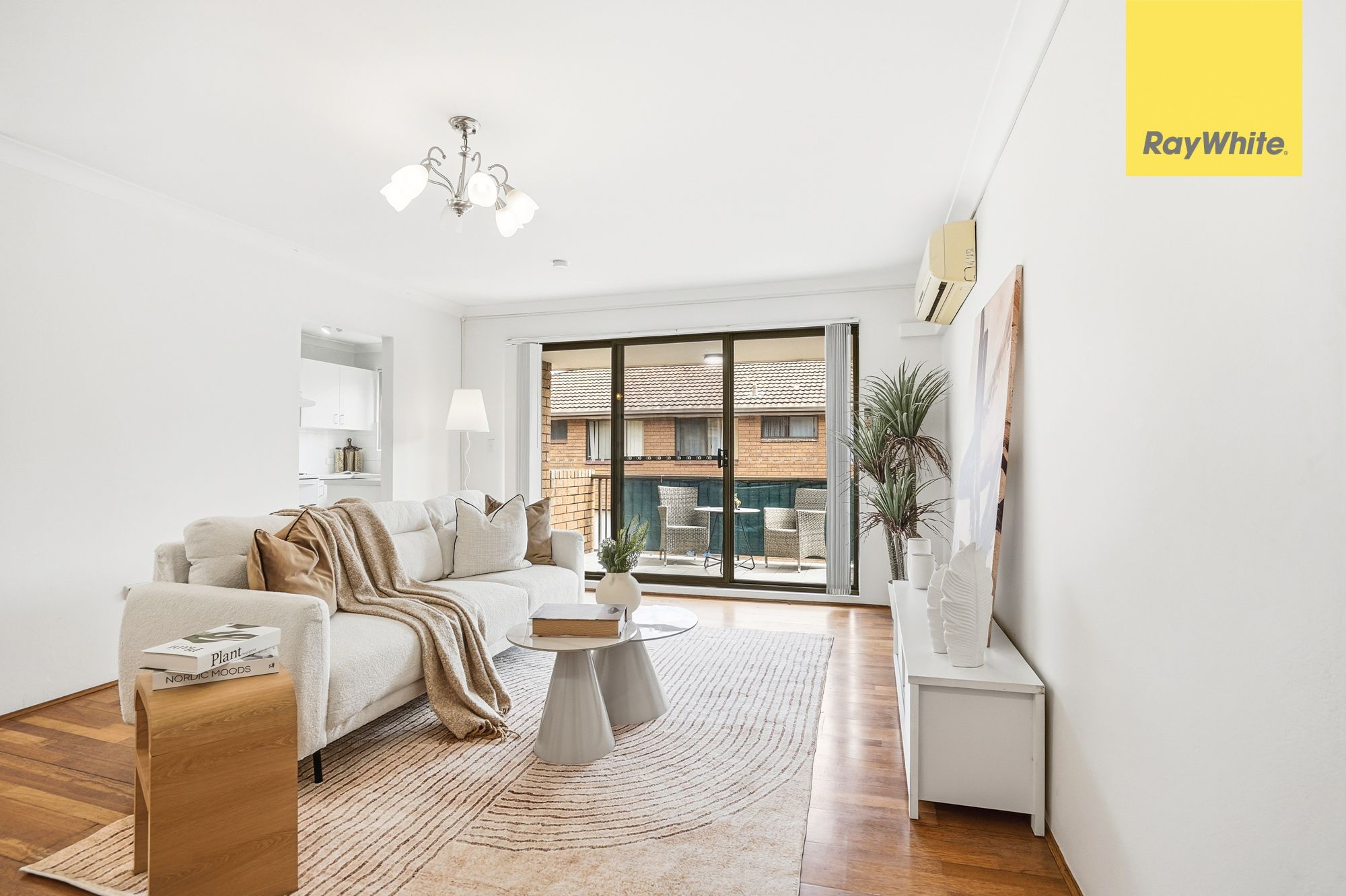 13 Victoria Road