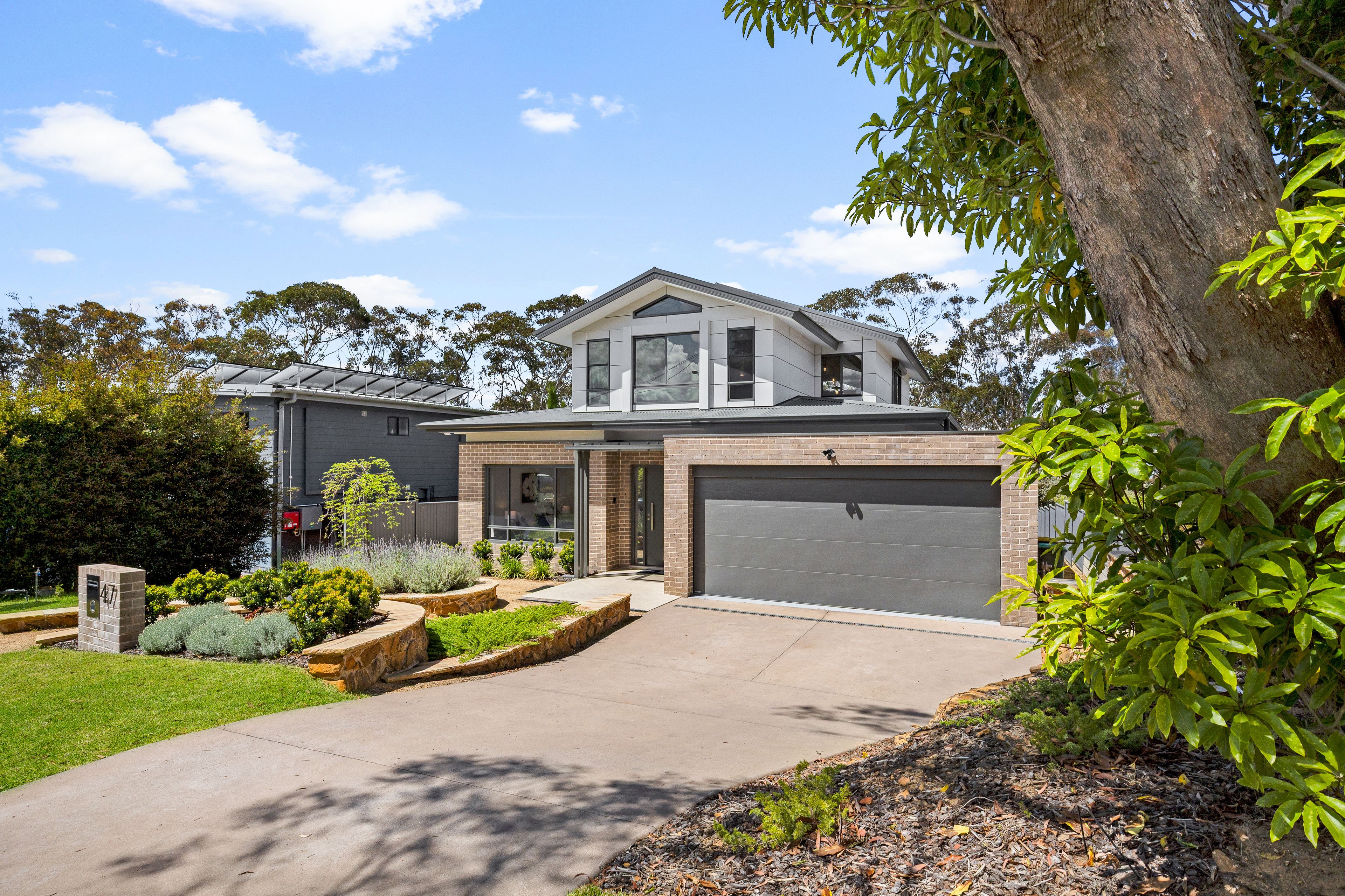 47 Edward Parade — photo from Ray White Upper Blue Mountains