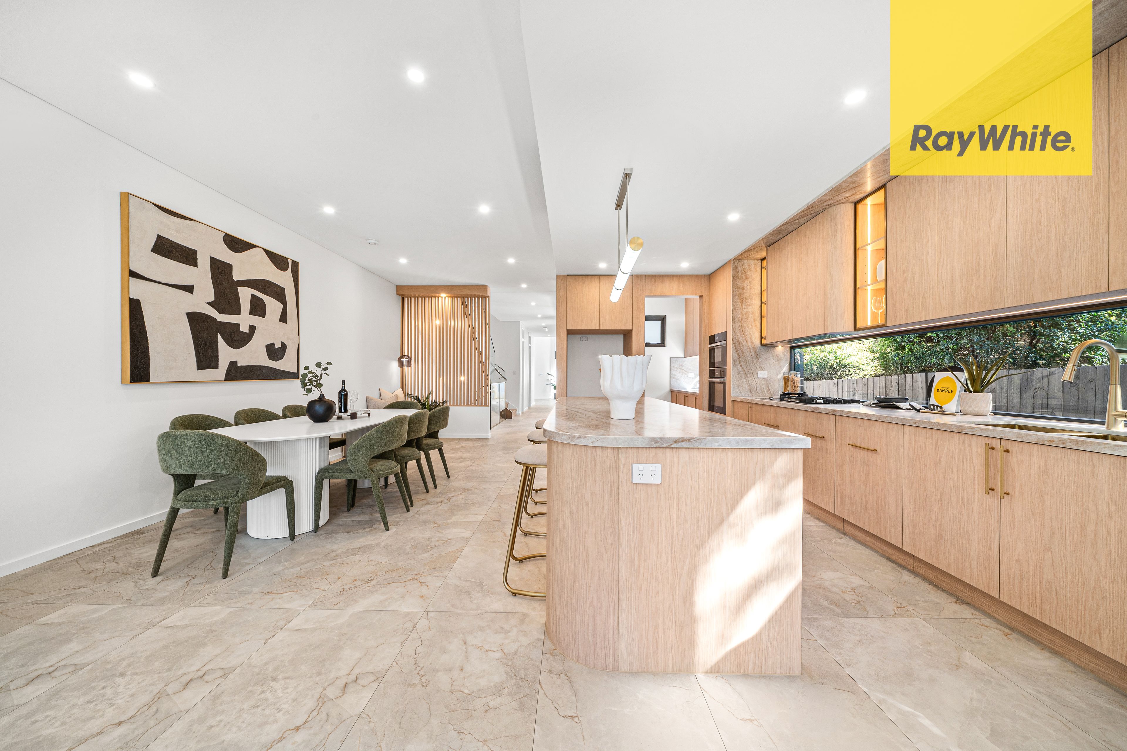 14 Lansdowne Street — photo 3 of 12
