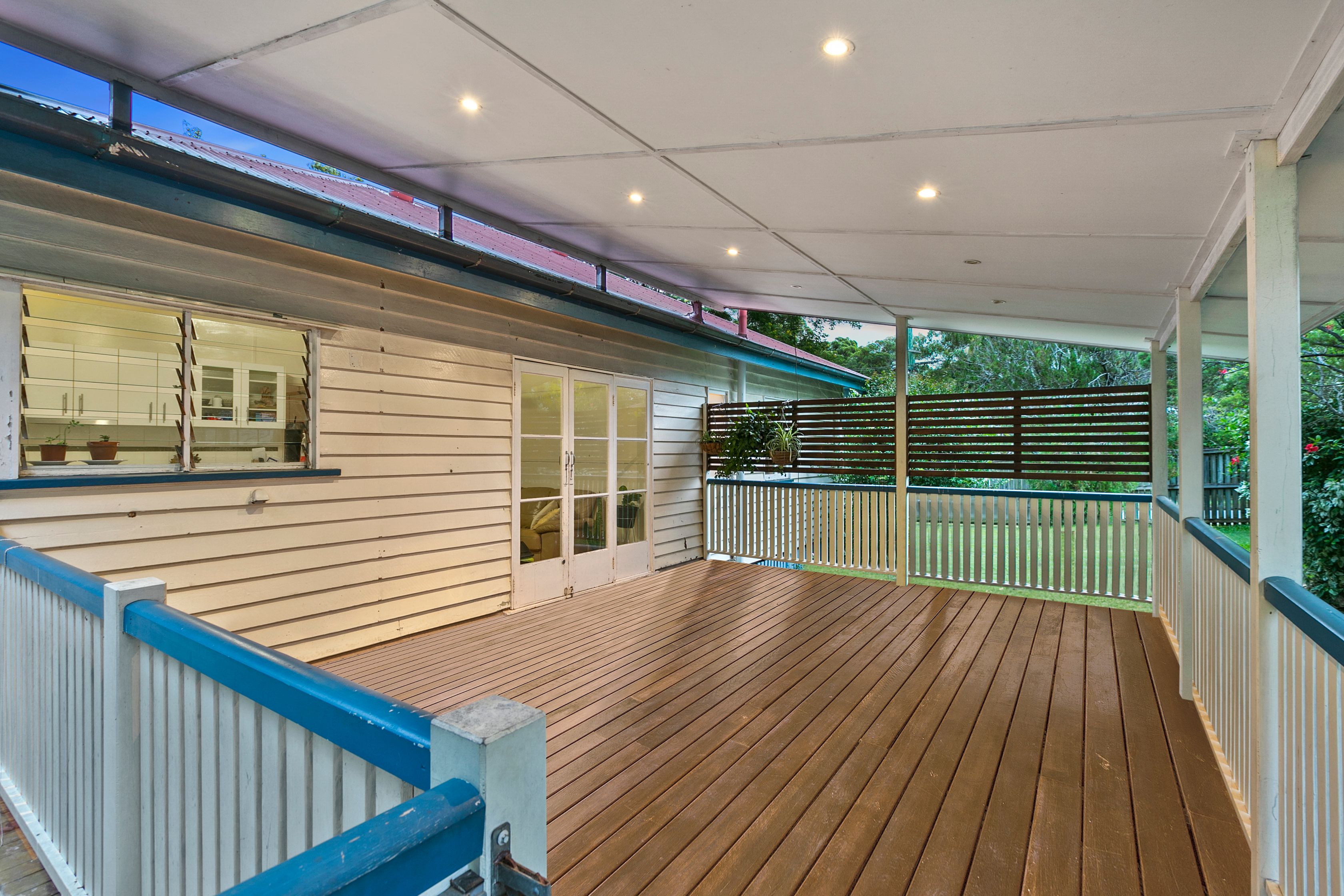 28 Fernvale Road, Tarragindi, QLD 4121