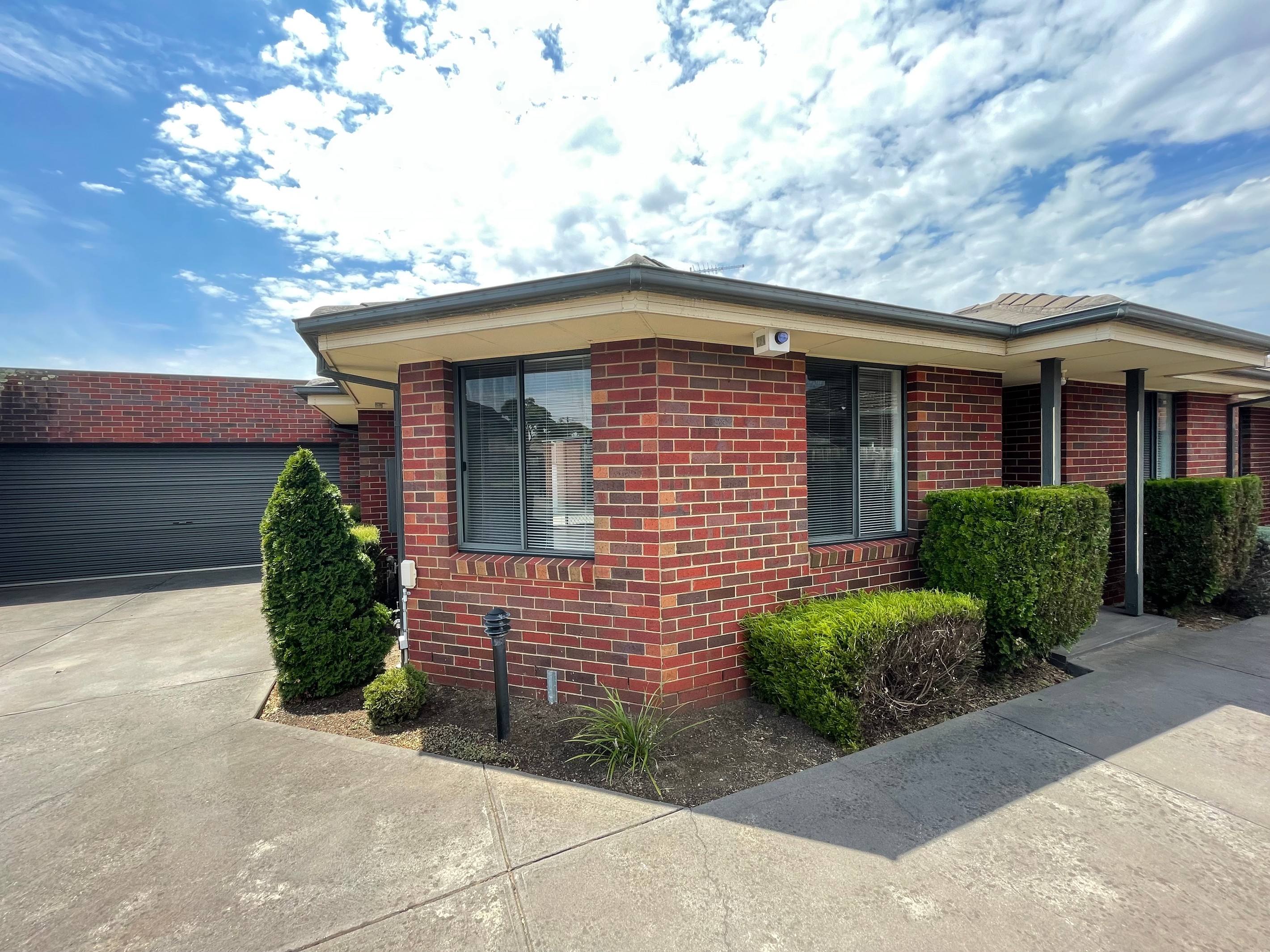 2/22 Invermay Street, Reservoir, VIC 3073