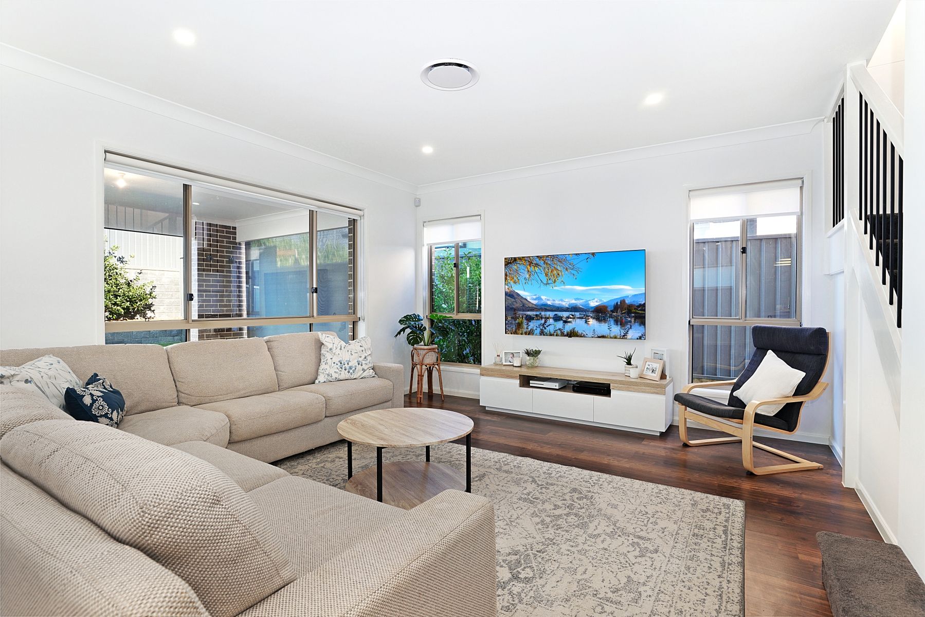 9 Galloway Road, Glenmore Park, NSW