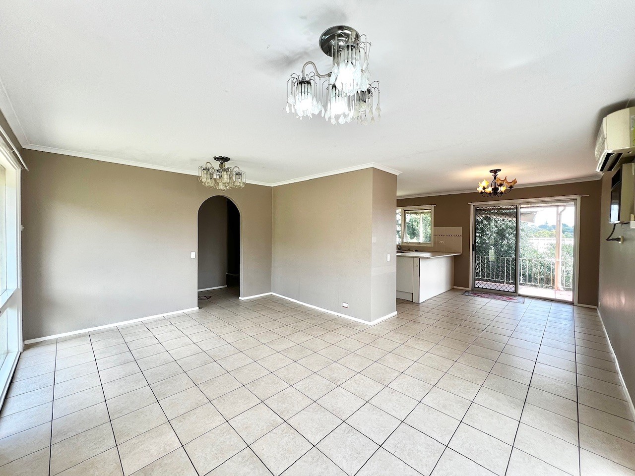 46 Georgiana Crescent, Ambarvale, NSW 2560