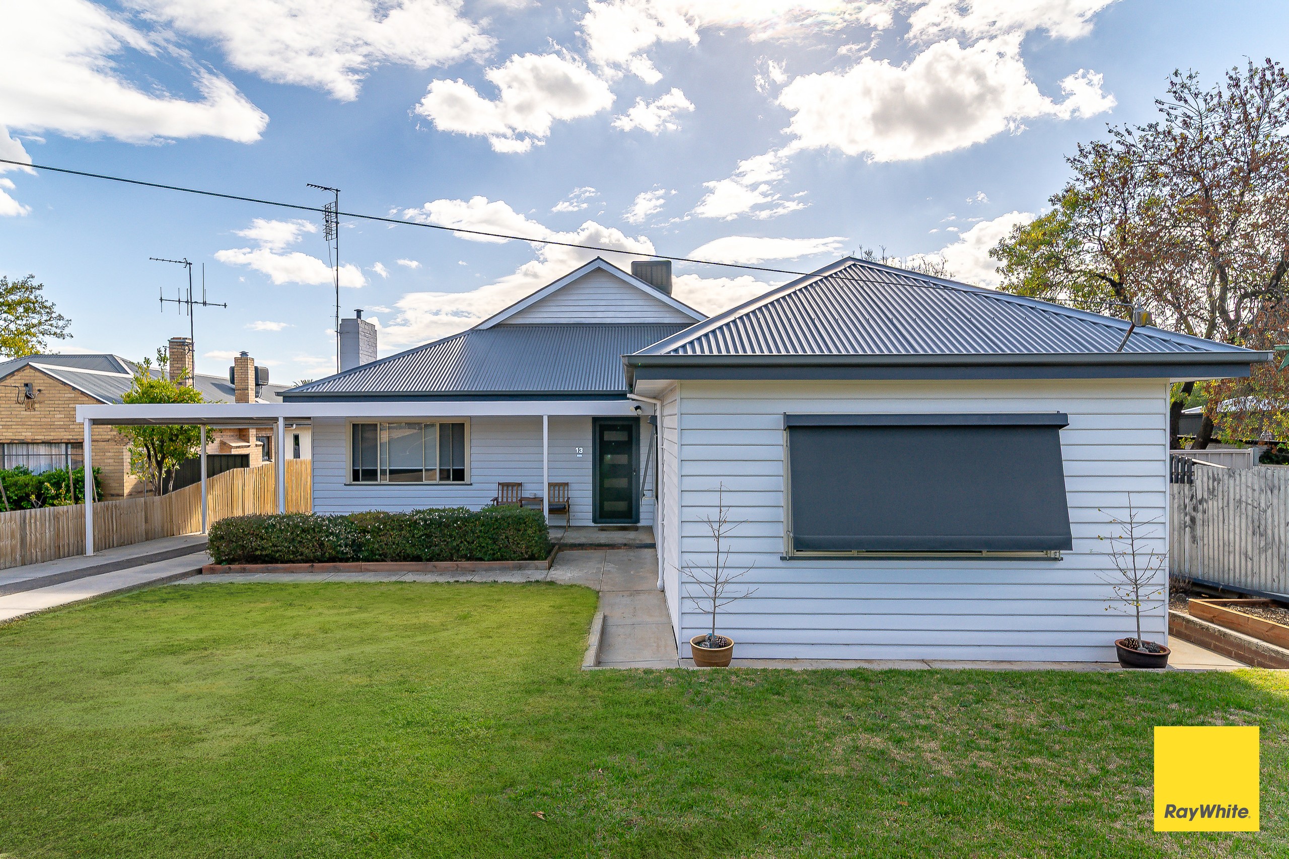 13 Mahon Avenue, Kennington, VIC 3550