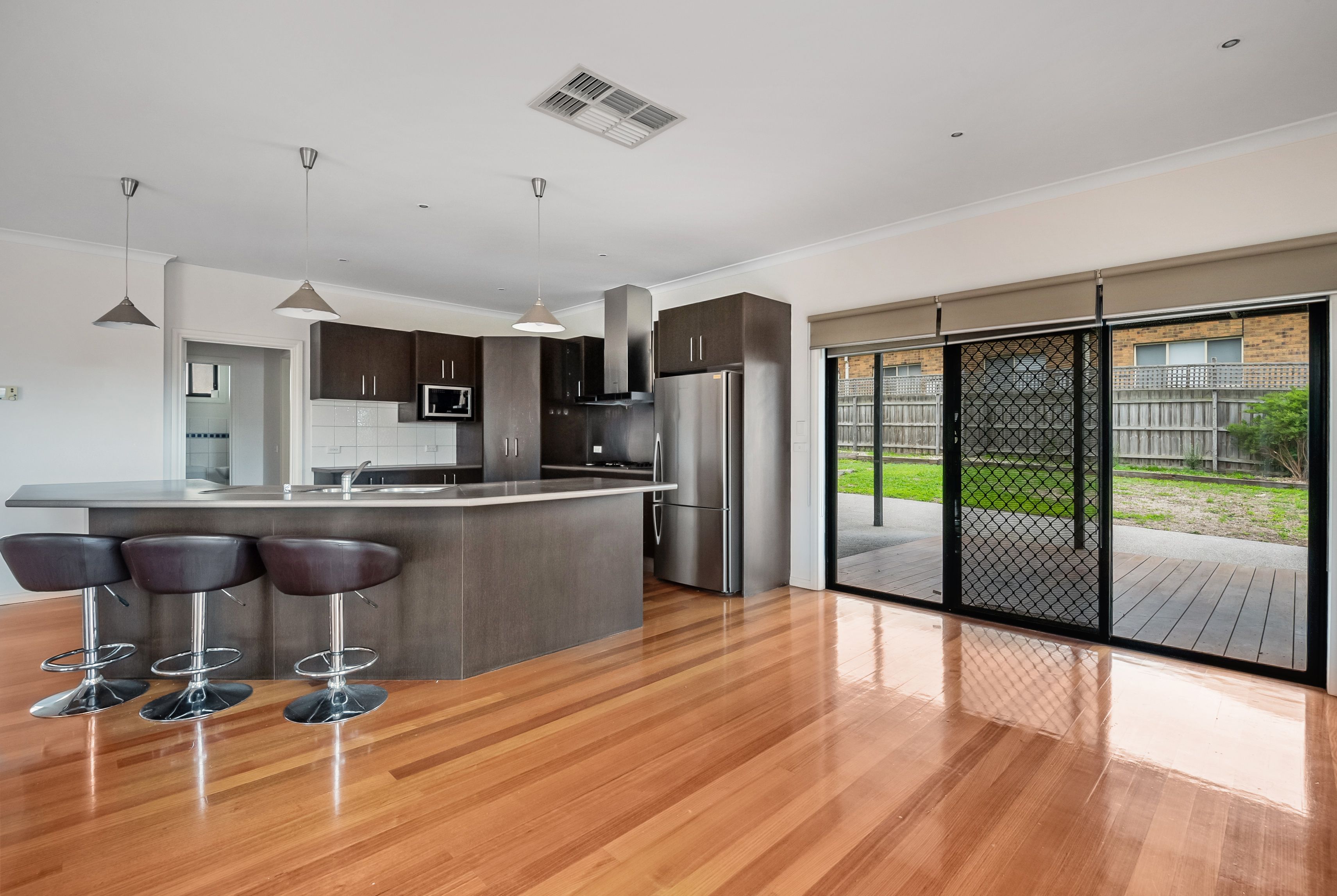 6 Ovington Court, Mill Park, VIC 3082