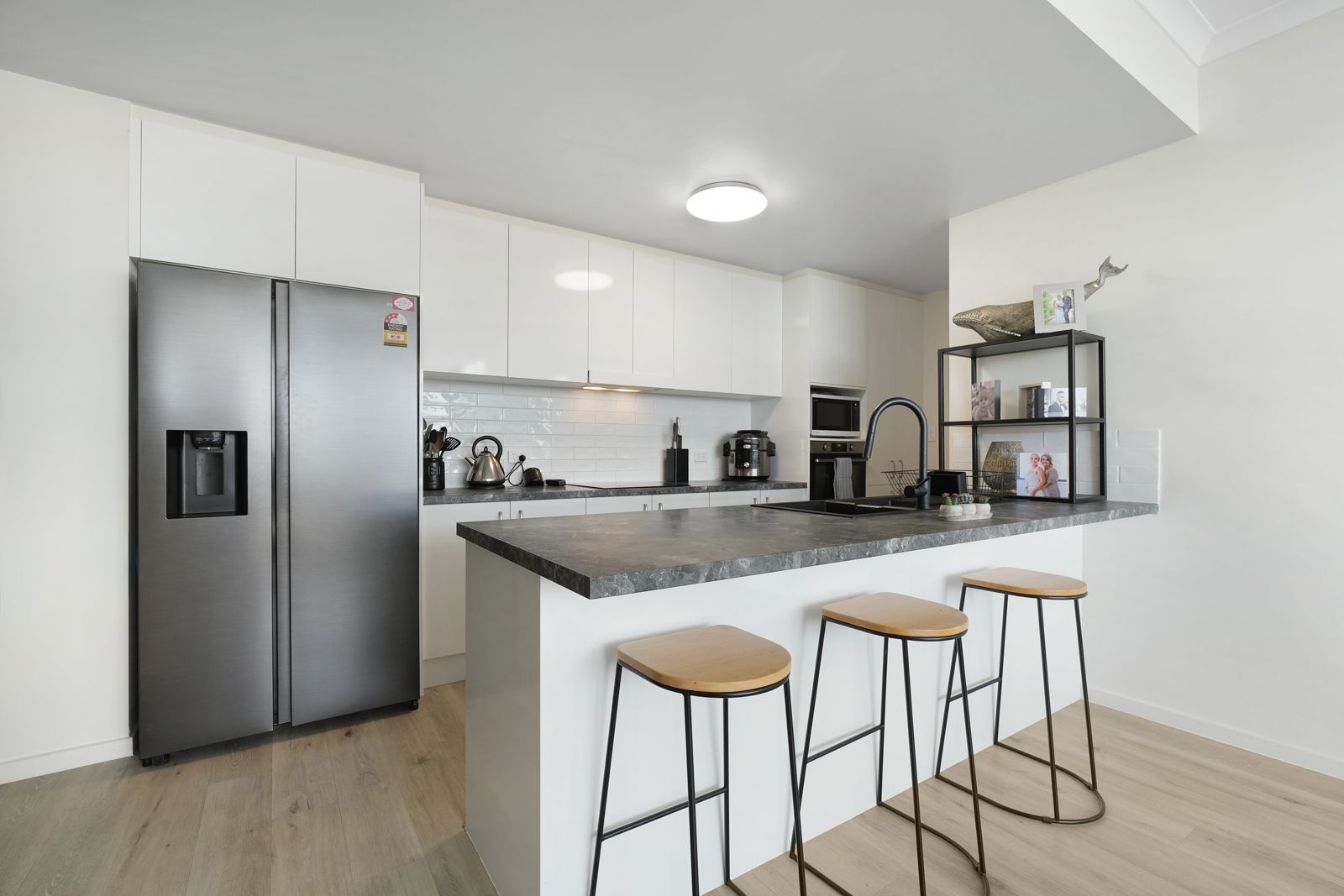 31/3 Mclennan Court — photo 5 of 26