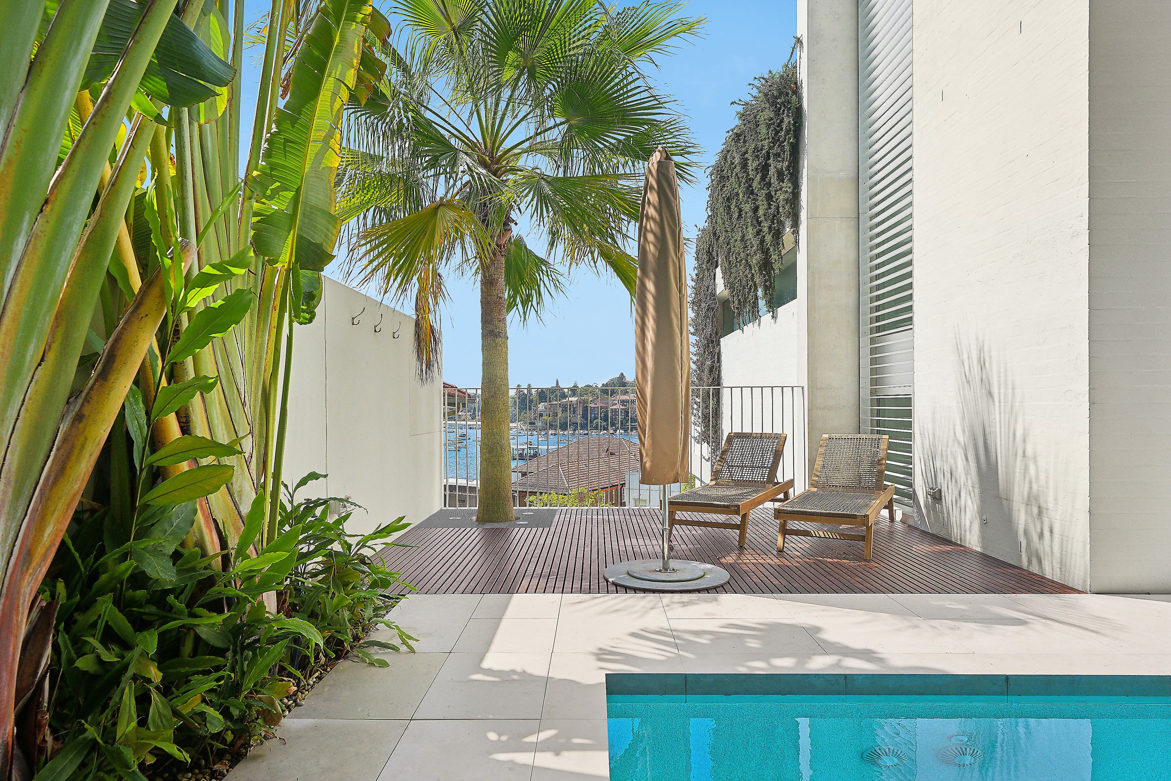 8 Wiston Gardens — photo 16 of 30