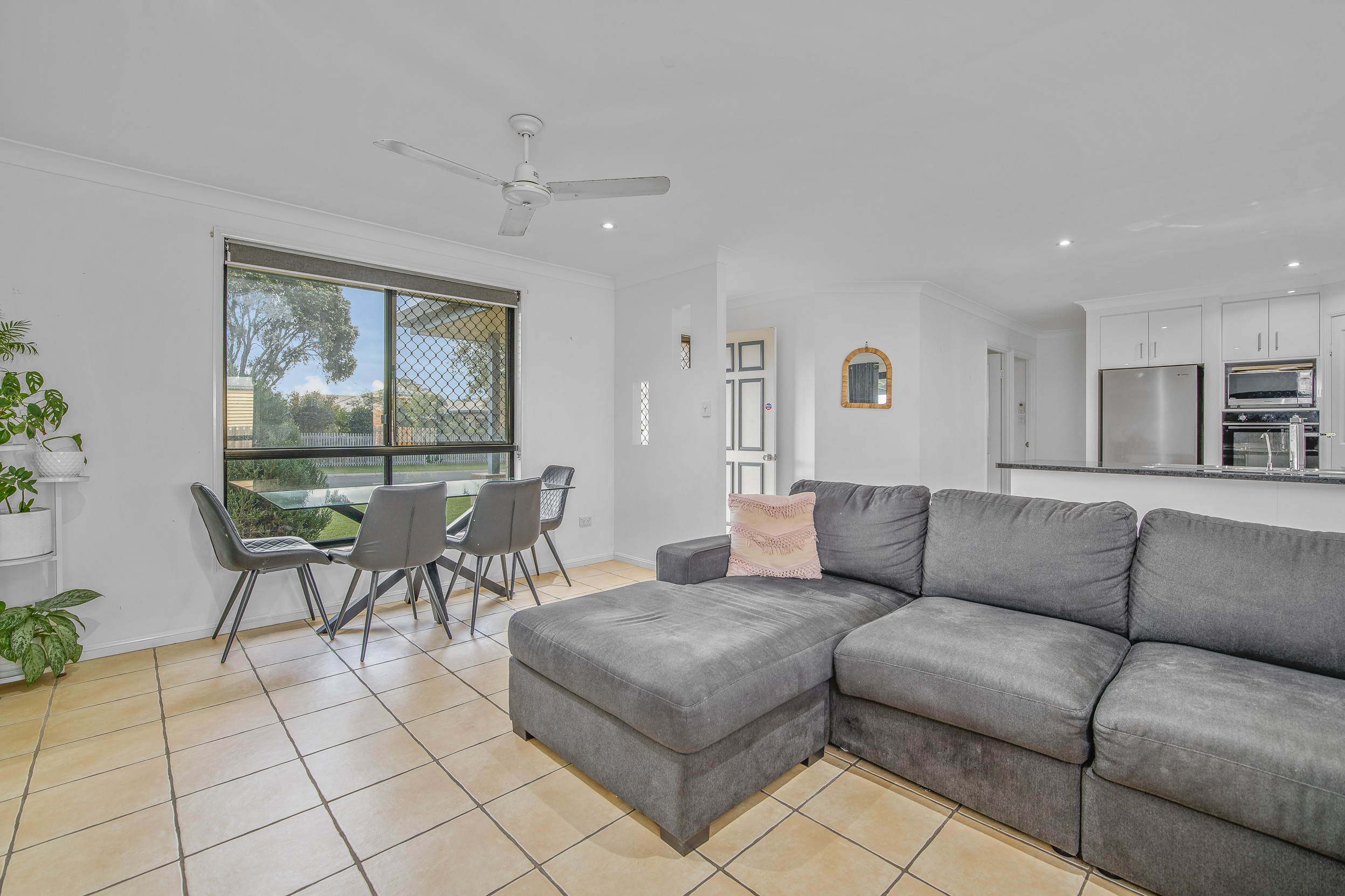 11 Michel Place, Telina, QLD 4680