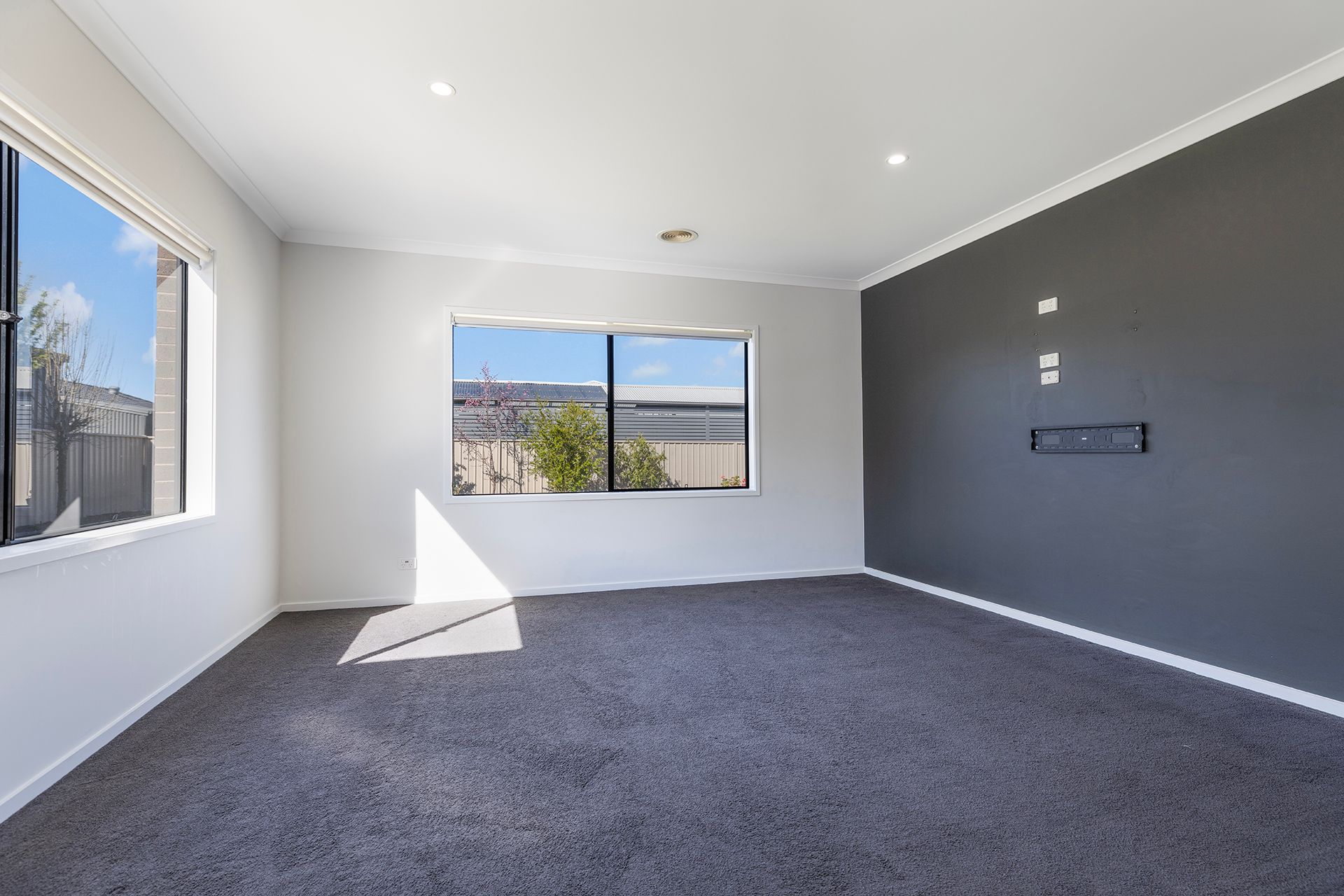 44 Wilkinson Drive — photo 7 of 27