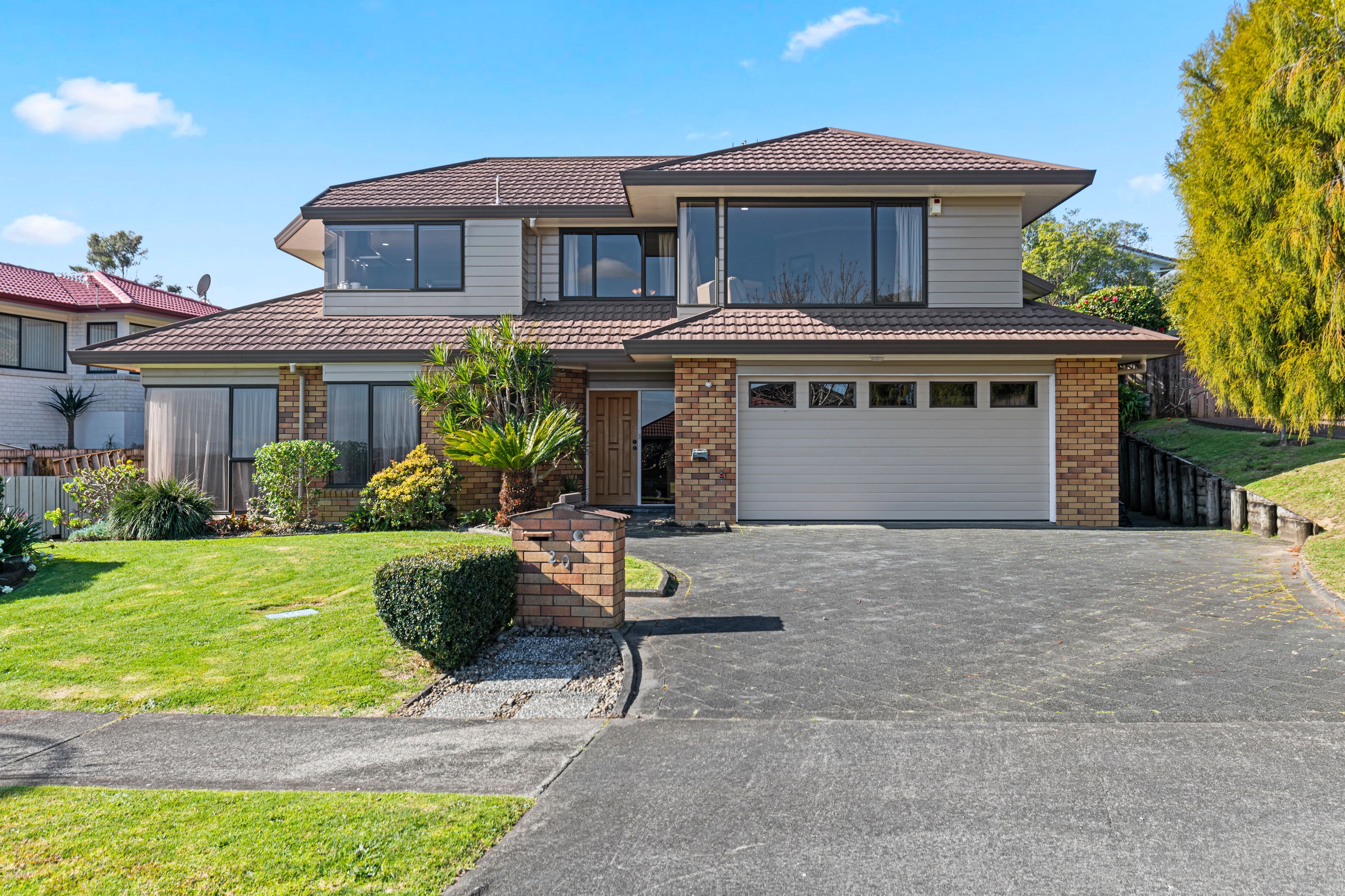 20 Currell Way, Somerville, Manukau City