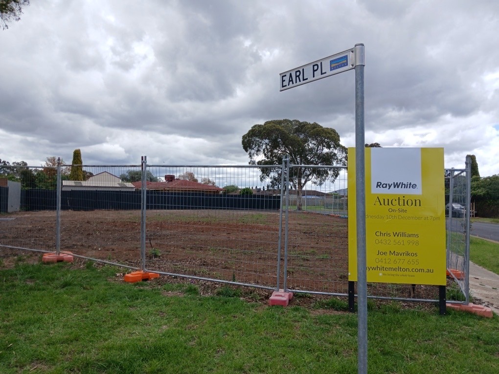 33 Argyll Circuit, Melton West, VIC 3337