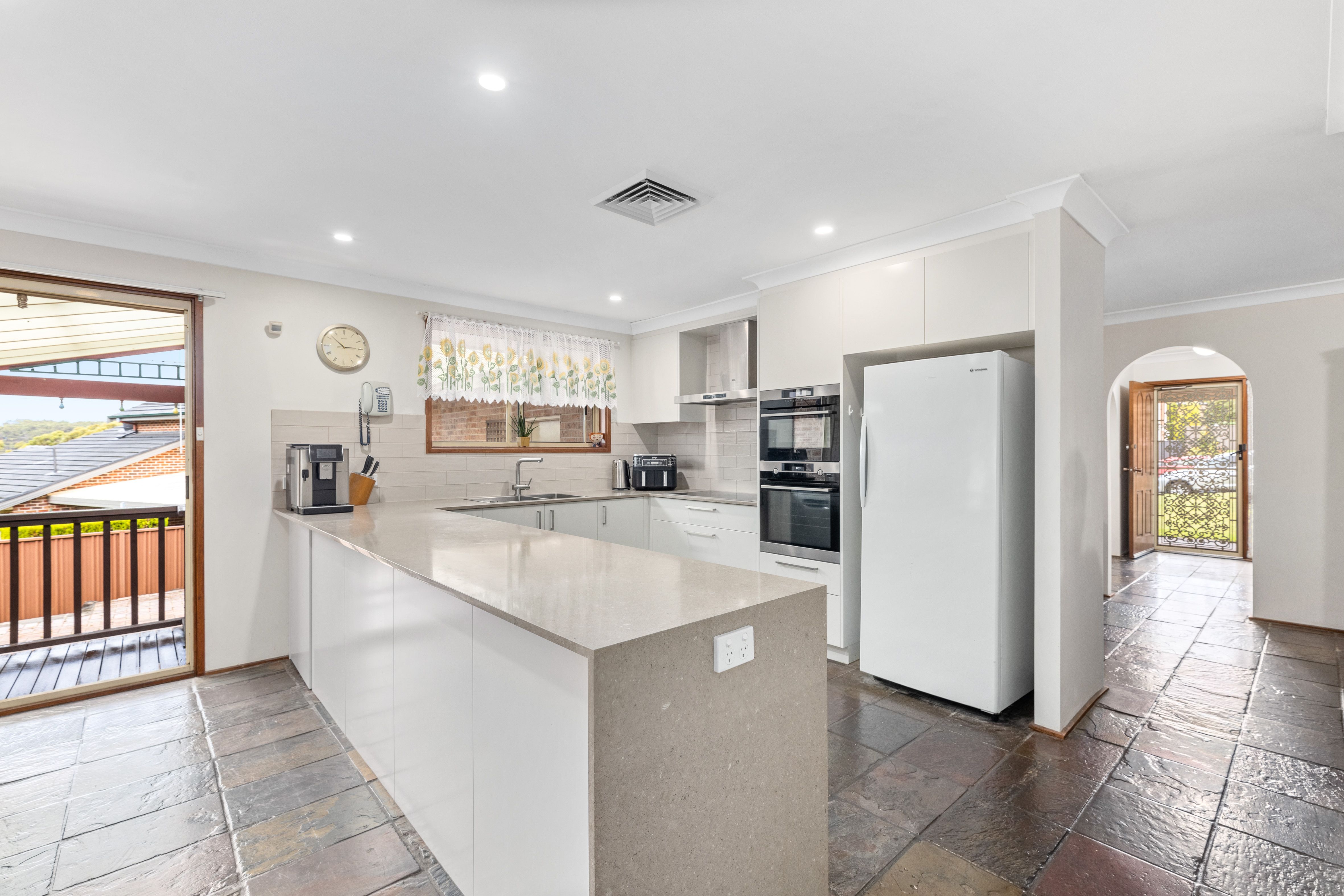 5 Florey Place, Barden Ridge, NSW 2234