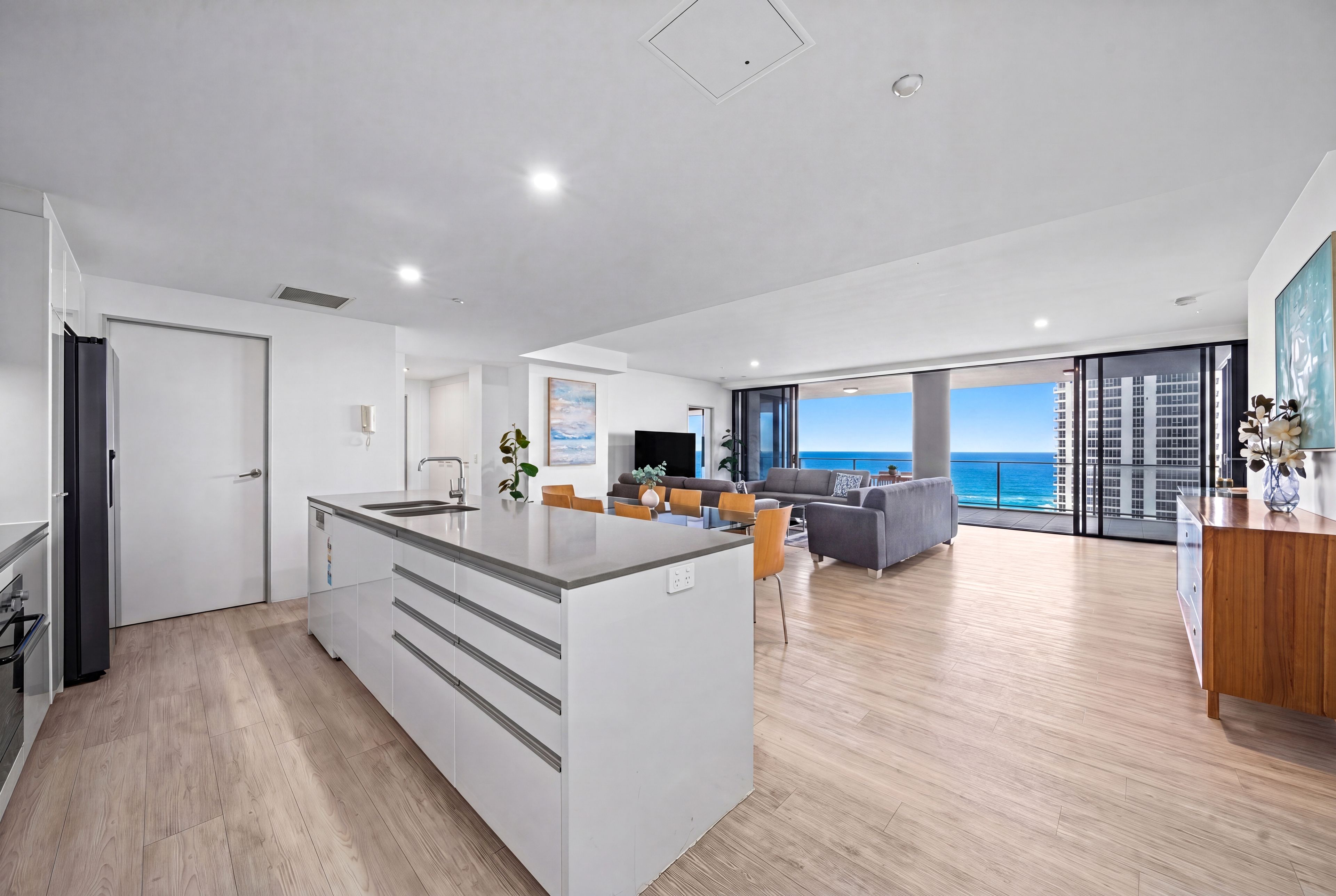 2483/9 Ferny Avenue, Surfers Paradise, QLD 4217