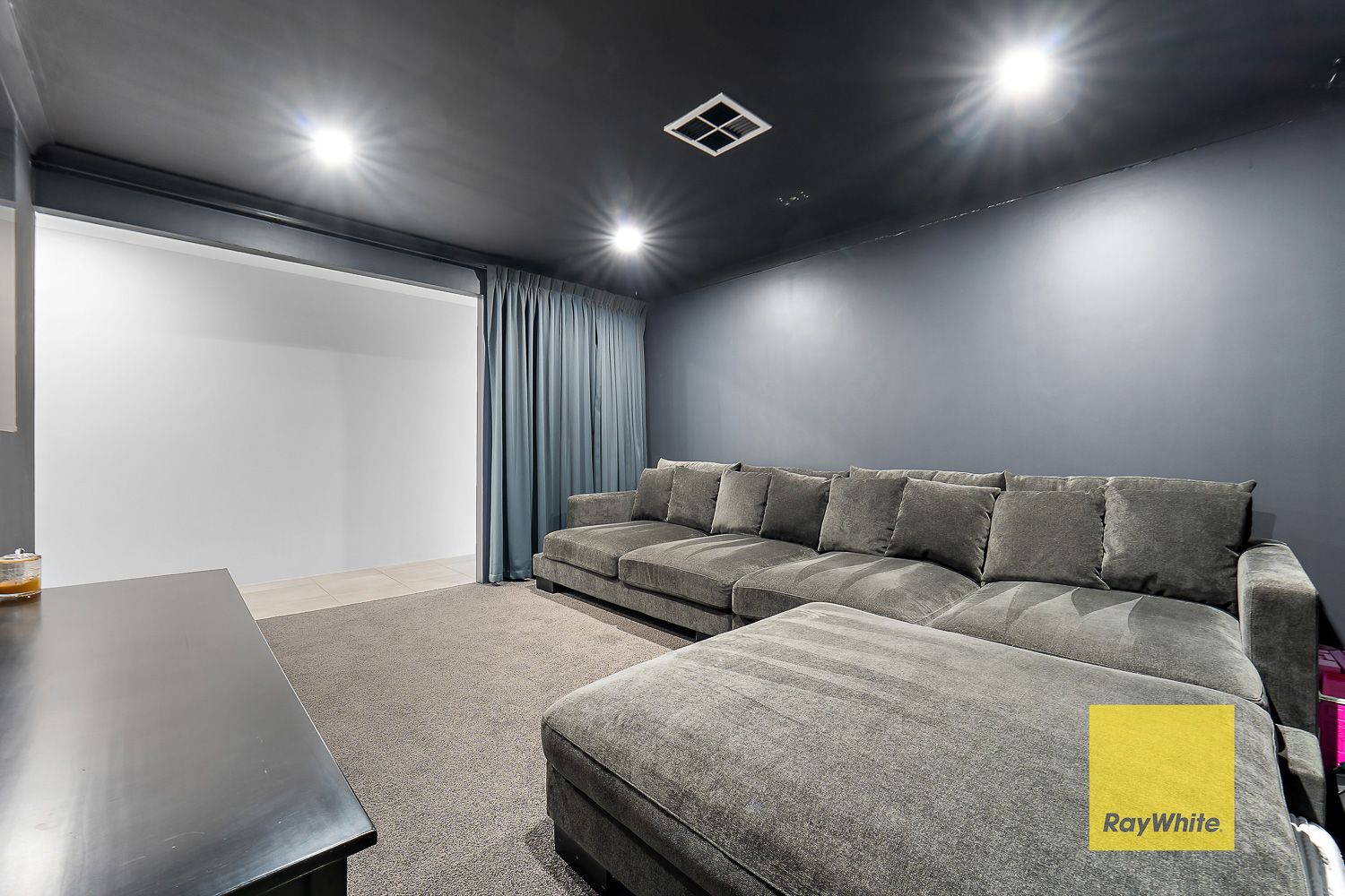 11 Tuscan Way, Karnup, WA 6176