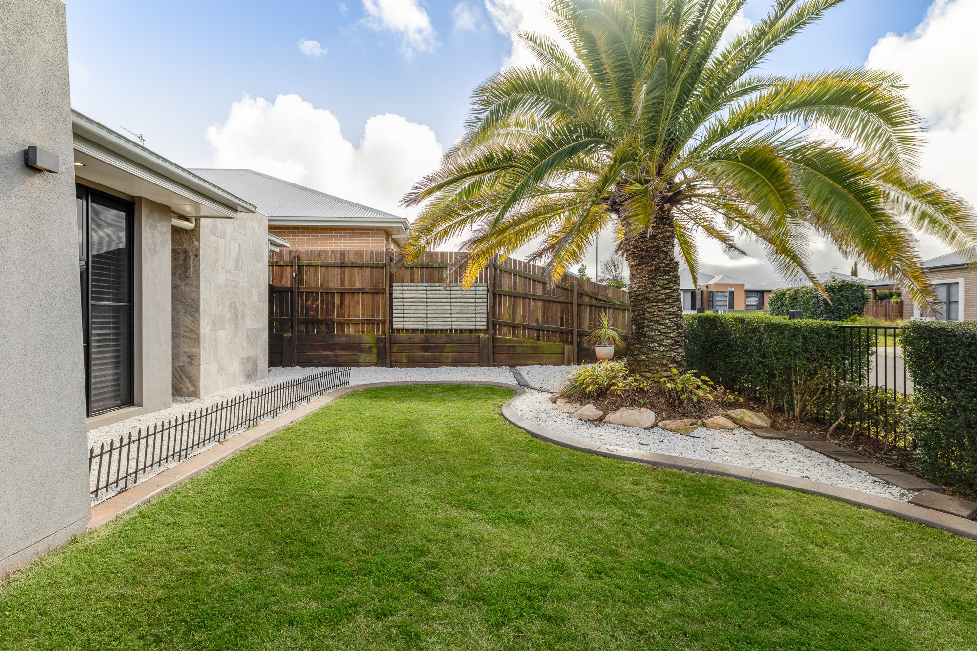 3 Eadie Street, Kearneys Spring, QLD 4350