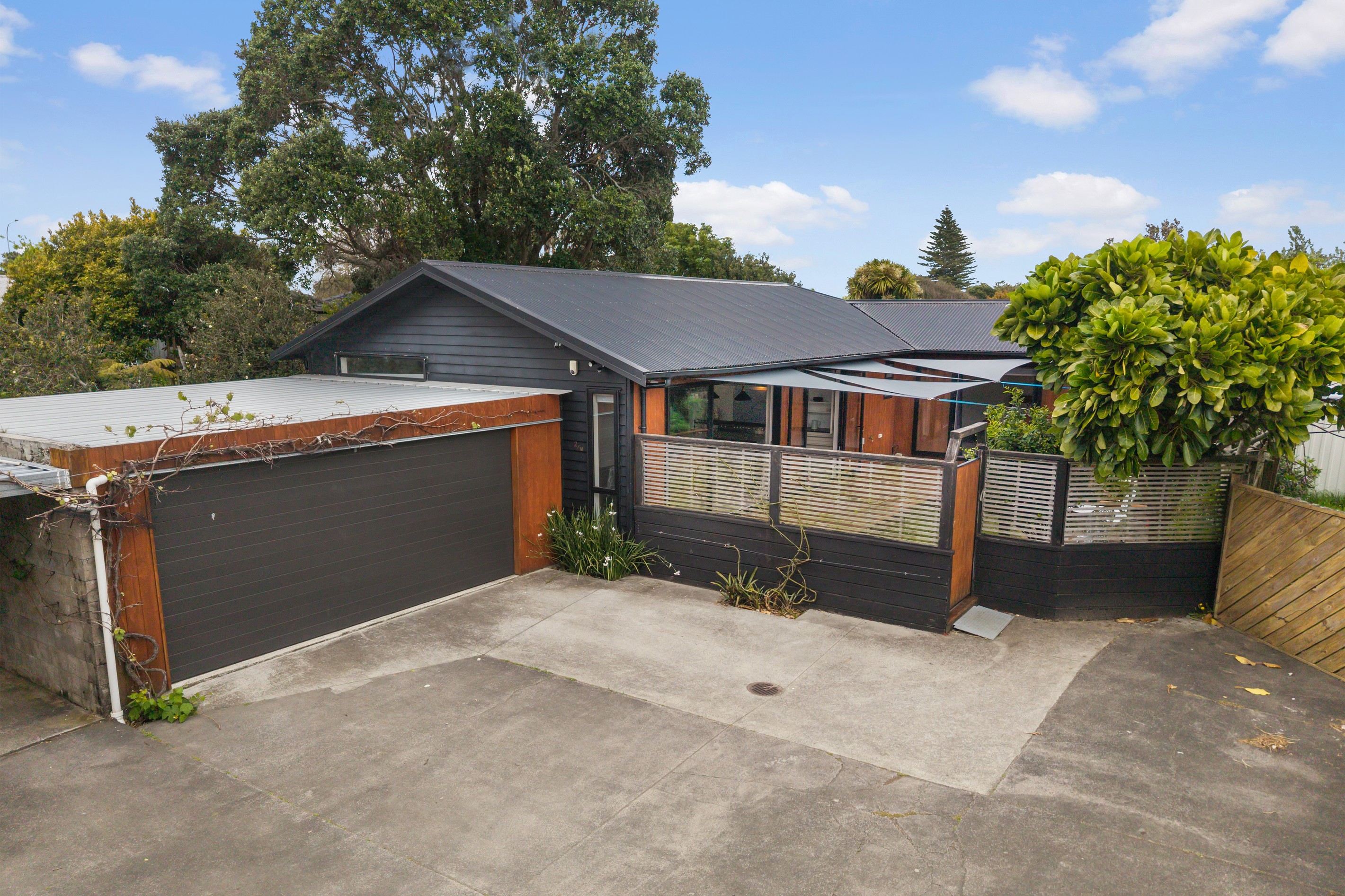 2/10 Etherton Drive, Weymouth, Manukau City