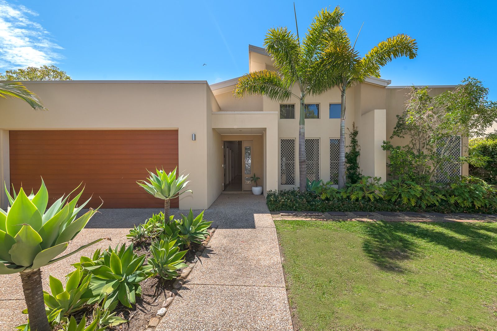 75 East Quay Drive, Biggera Waters QLD 4216