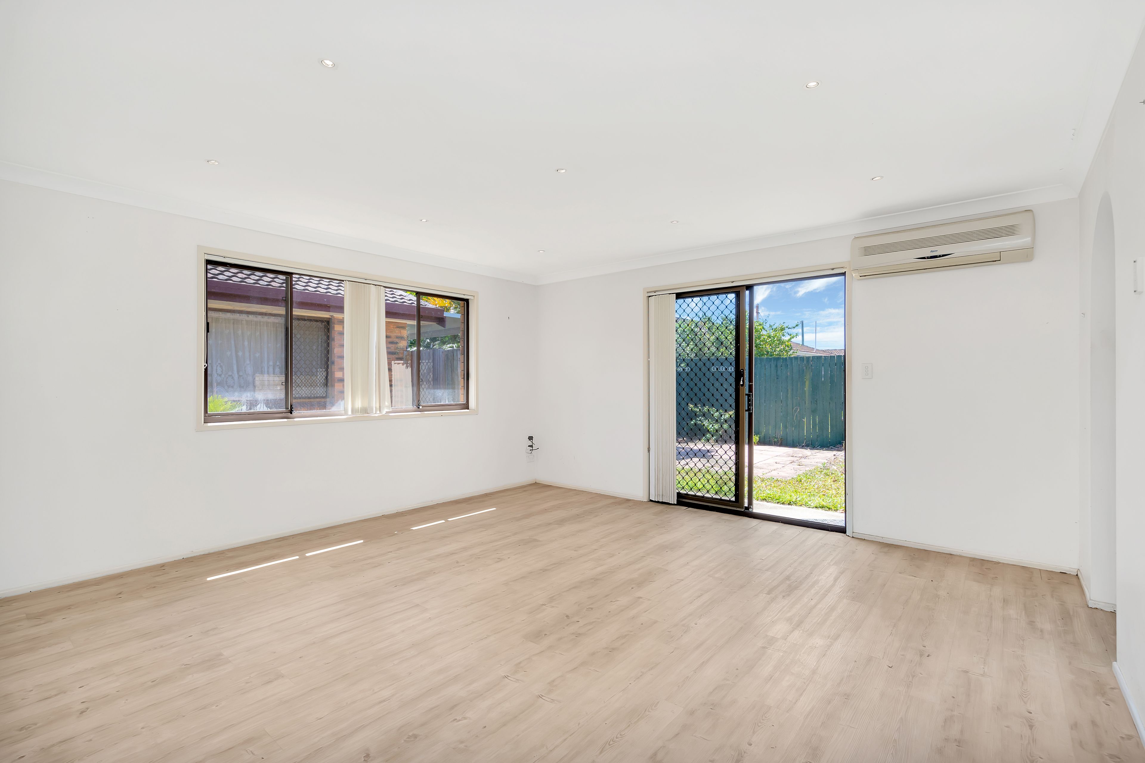 2/11 Spencer Street, Southport, QLD 4215