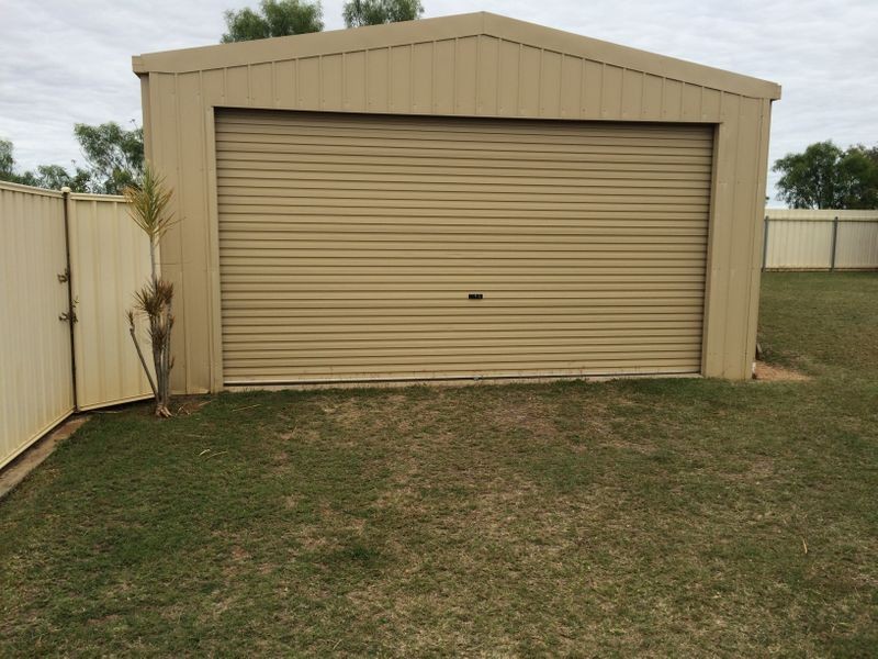 12 Zamia Way, Gracemere, QLD 4702